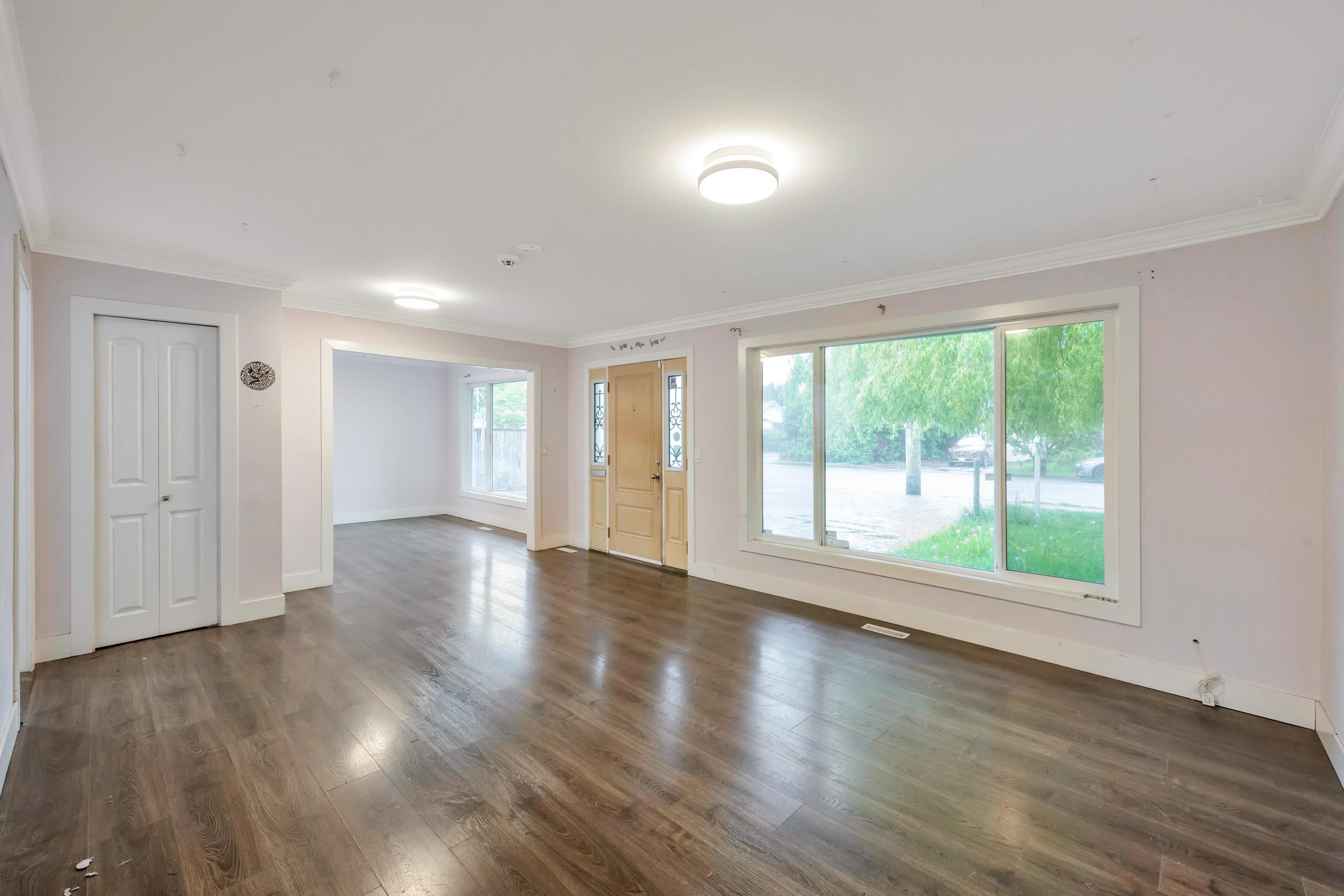 









7683


Hurd

Street,
Mission,




BC
V2V 3J5

