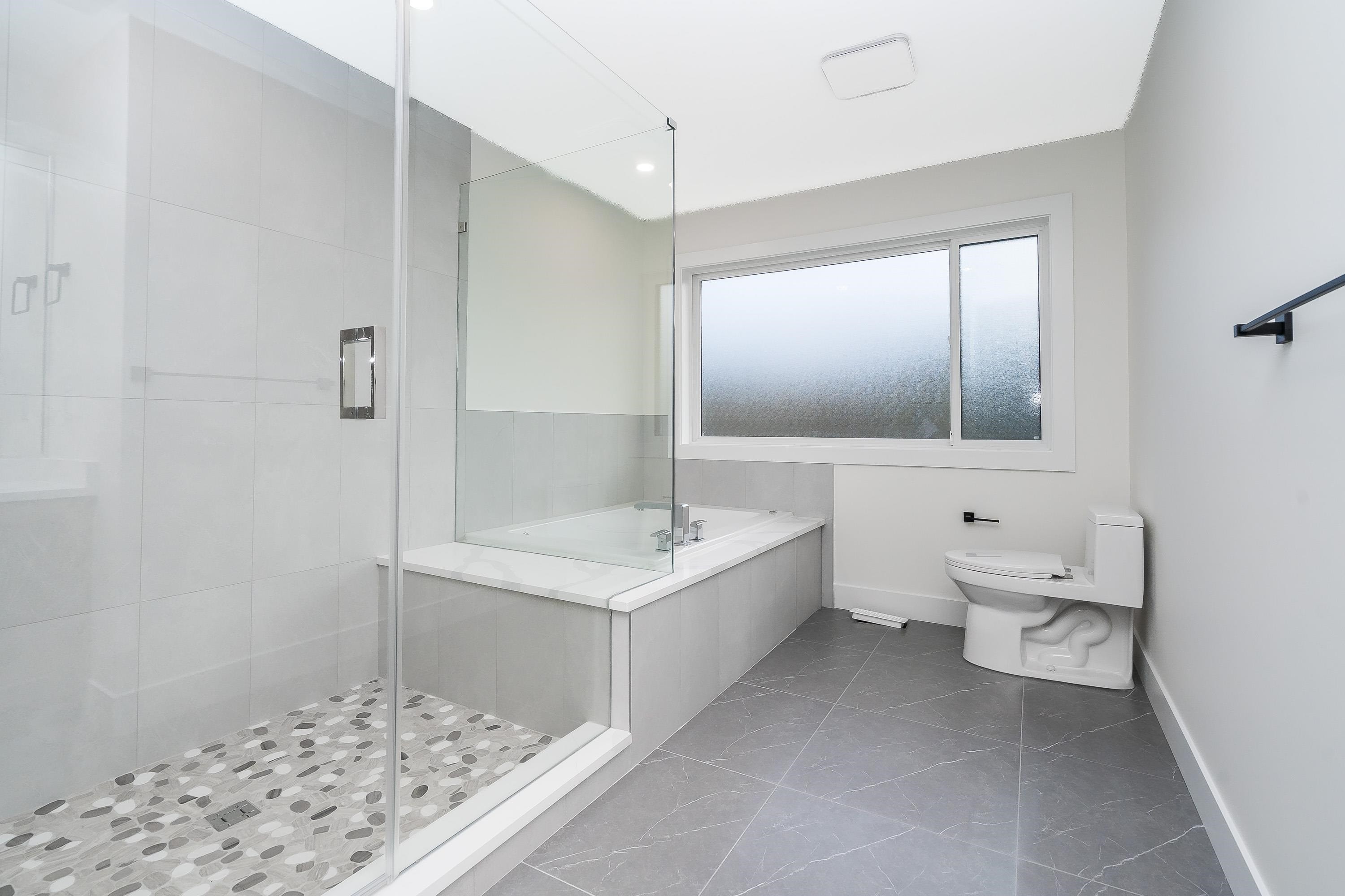 









34054


Hundert

Crescent,
Mission,




BC
V2V 0H9

