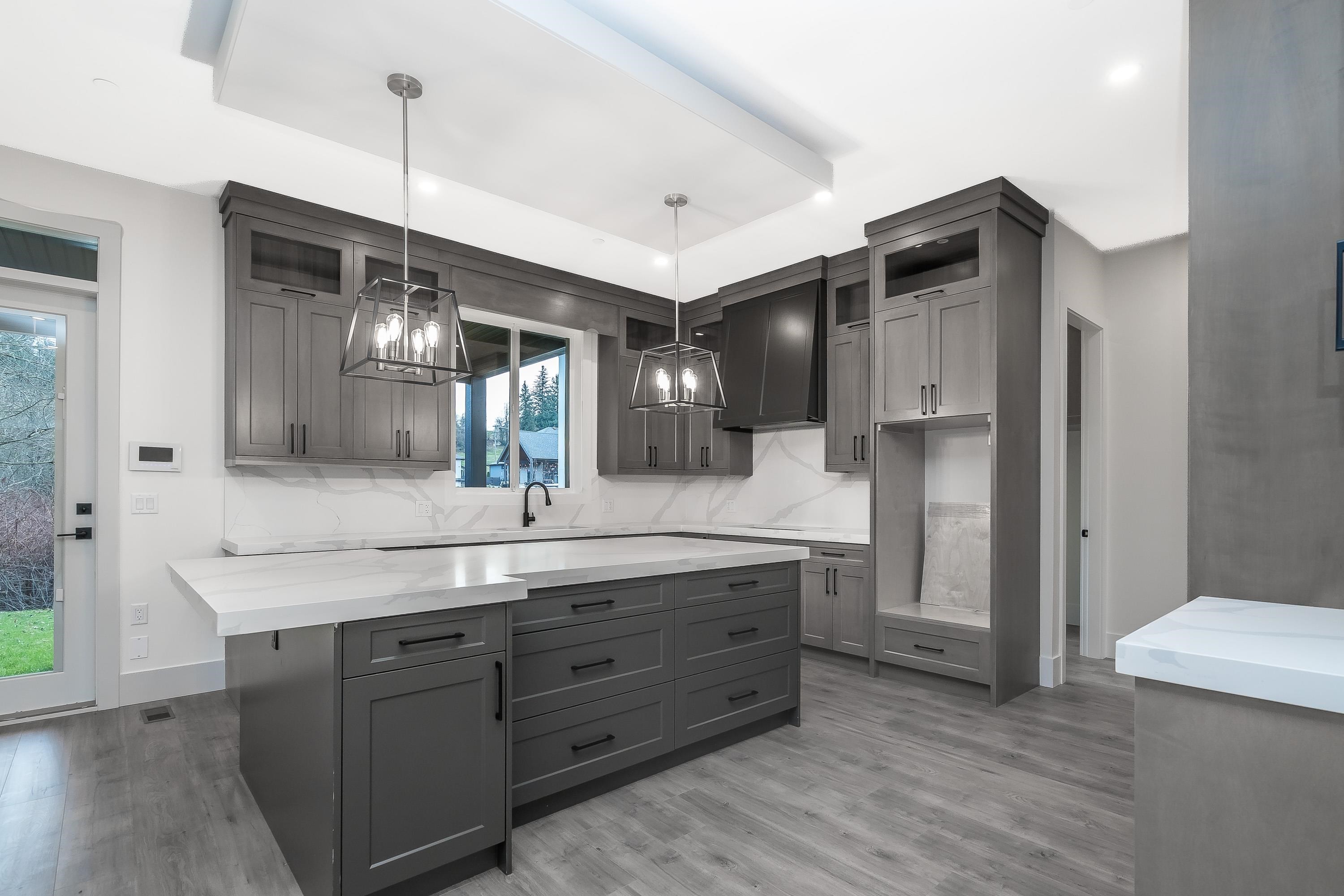 









34054


Hundert

Crescent,
Mission,




BC
V2V 0H9

