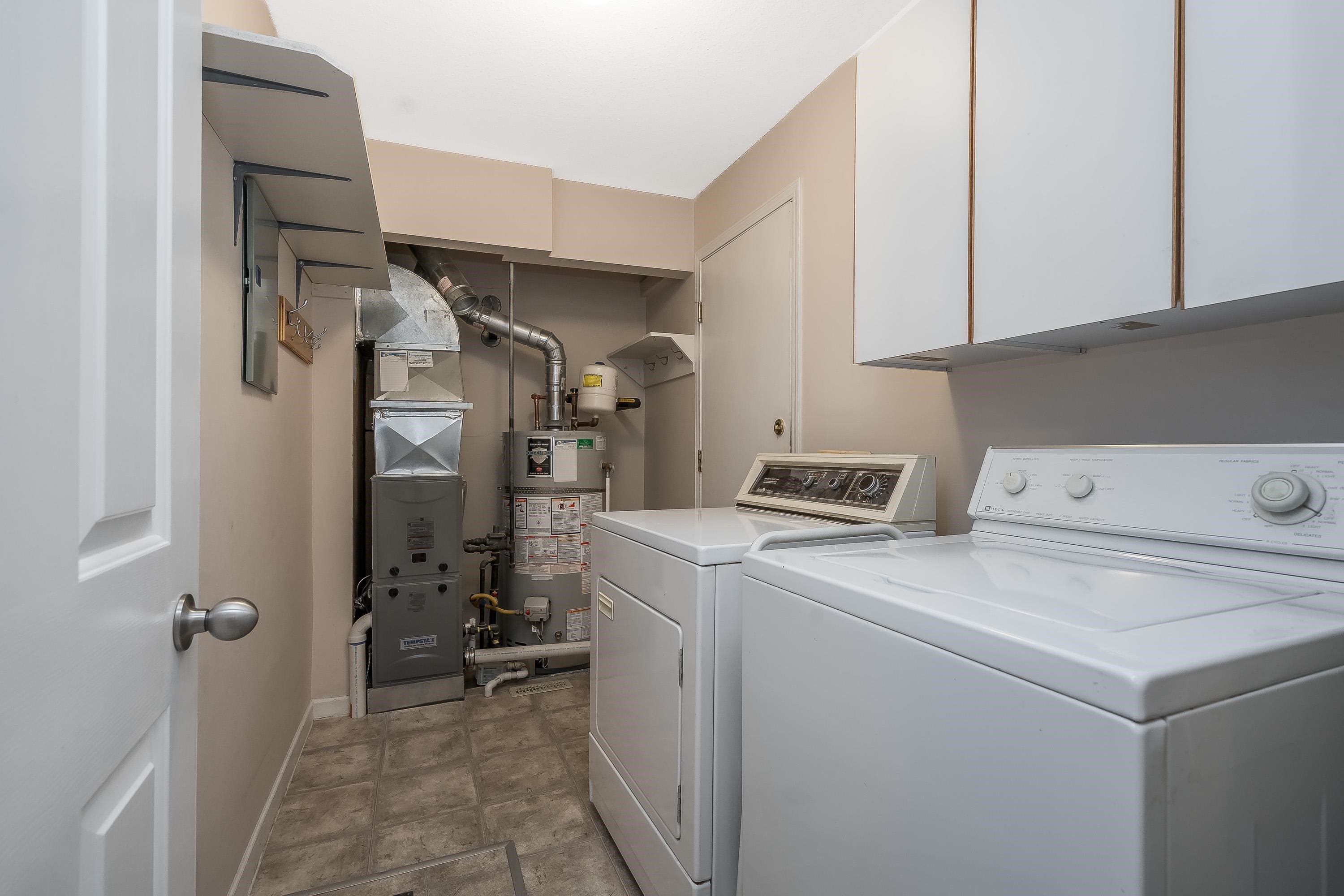 









9072


Fleetwood

Way, 115,
Surrey,




BC
V3R 0M6

