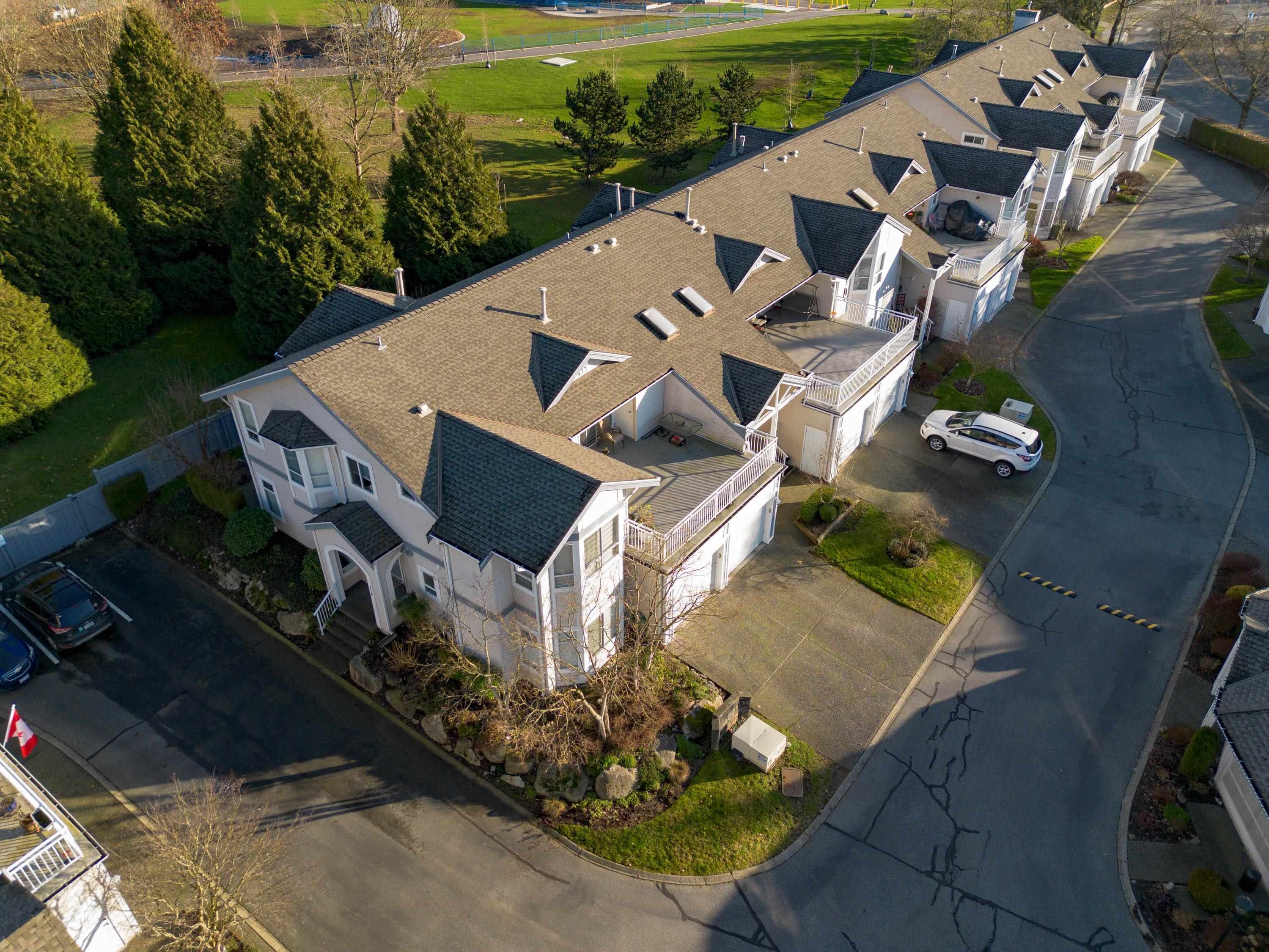 









9072


Fleetwood

Way, 115,
Surrey,




BC
V3R 0M6

