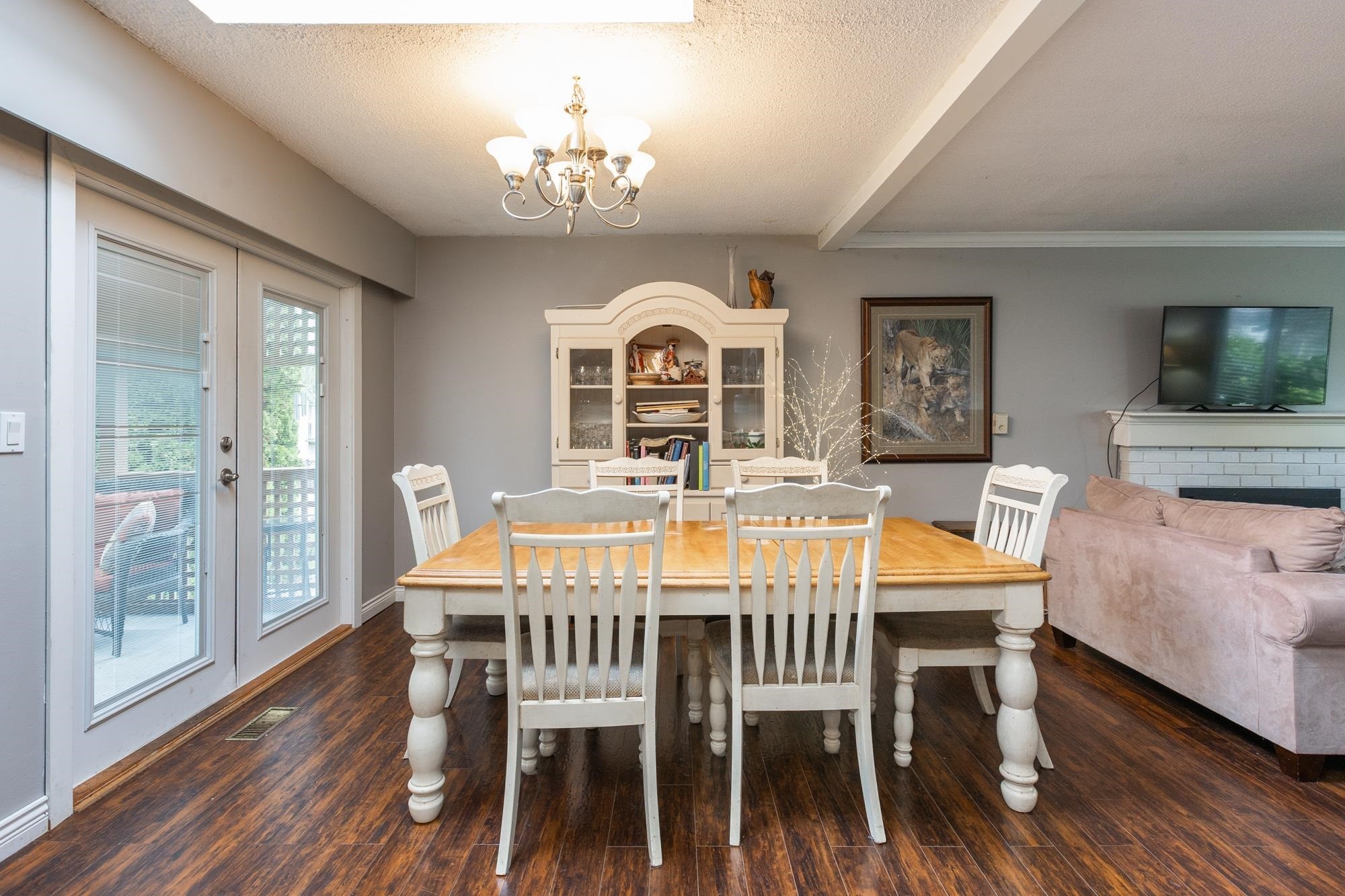 









27283


29

Avenue,
Langley,




BC
V4W 3J8

