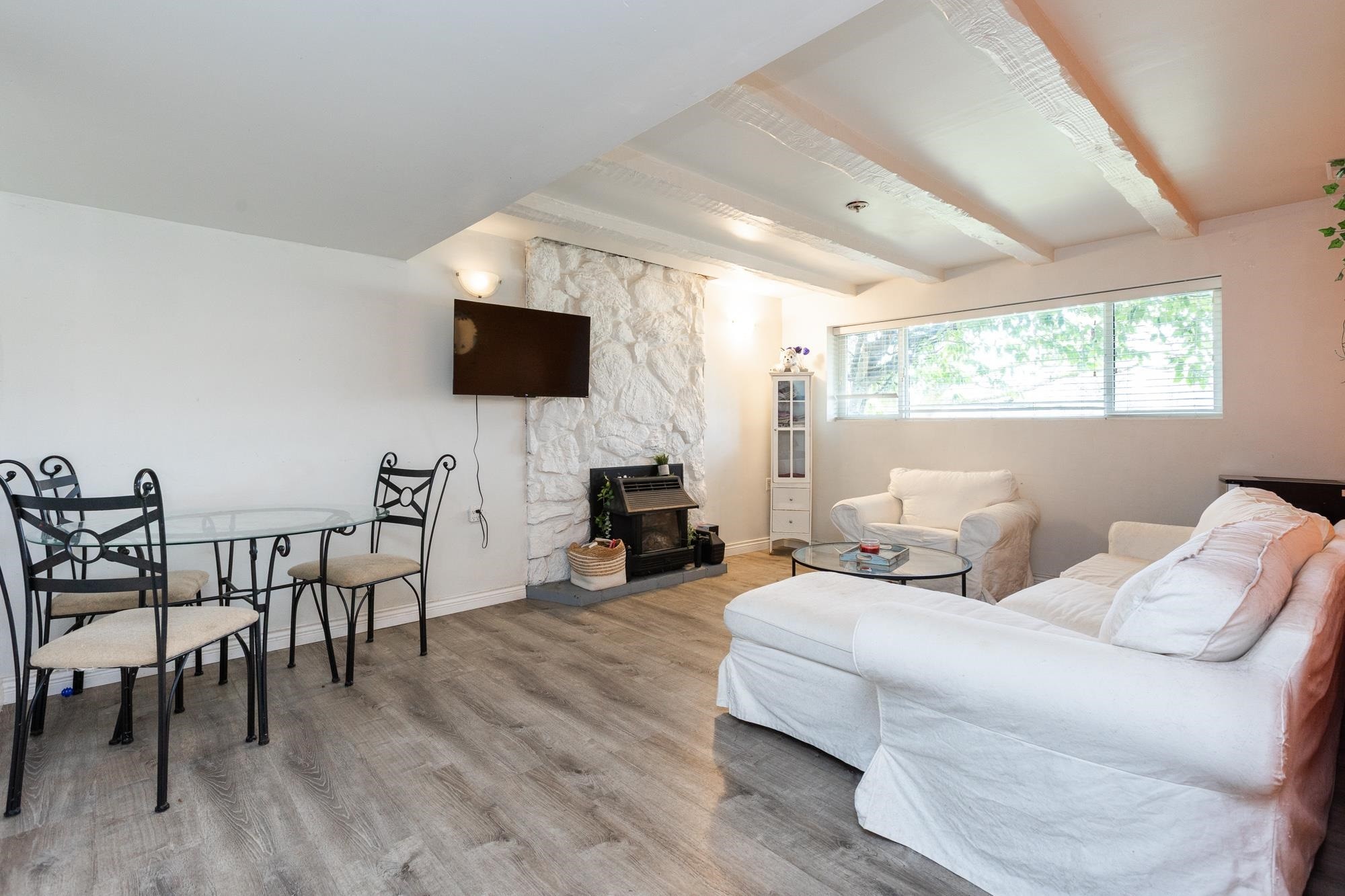 









27283


29

Avenue,
Langley,




BC
V4W 3J8

