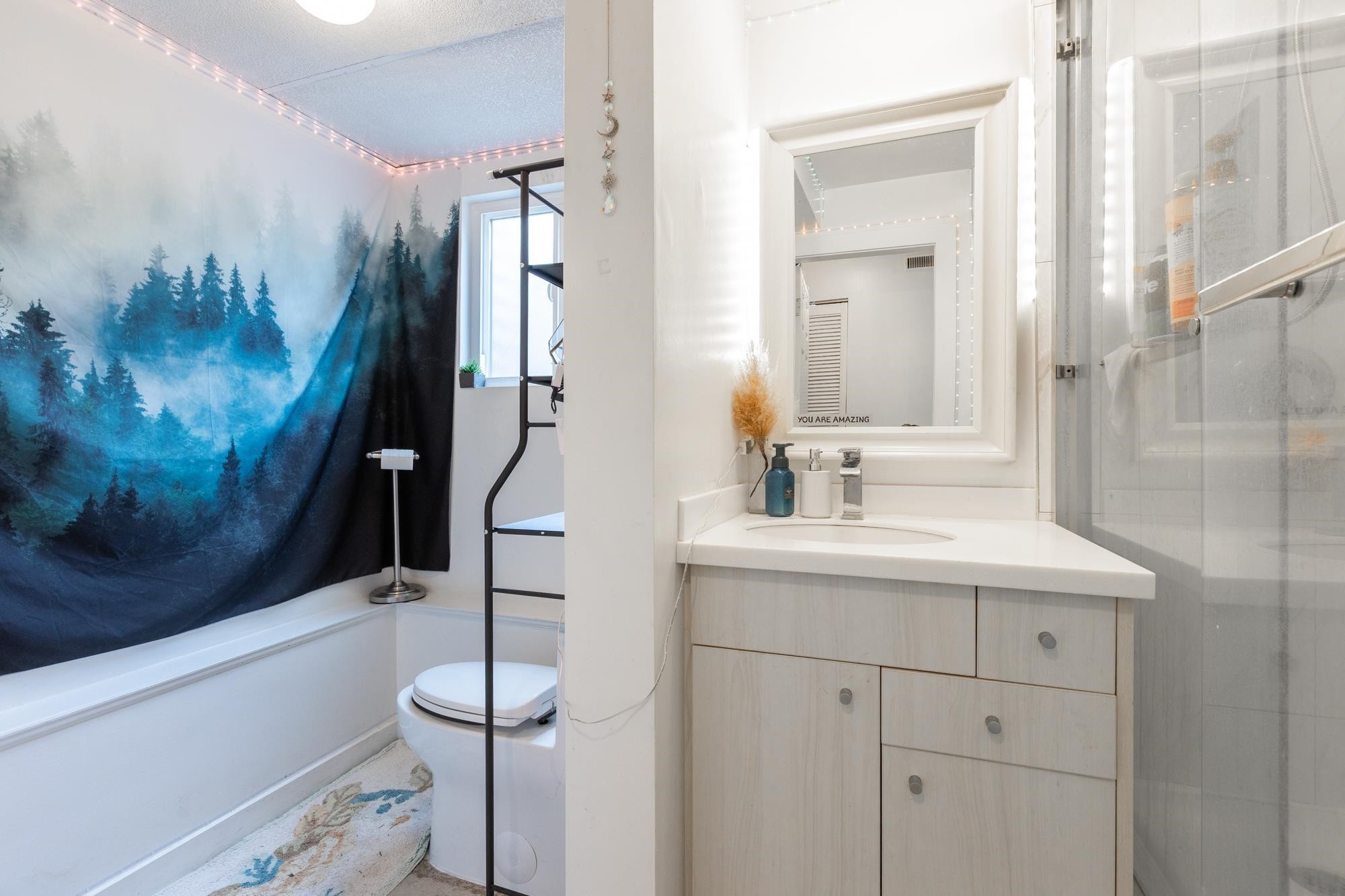 









27283


29

Avenue,
Langley,




BC
V4W 3J8

