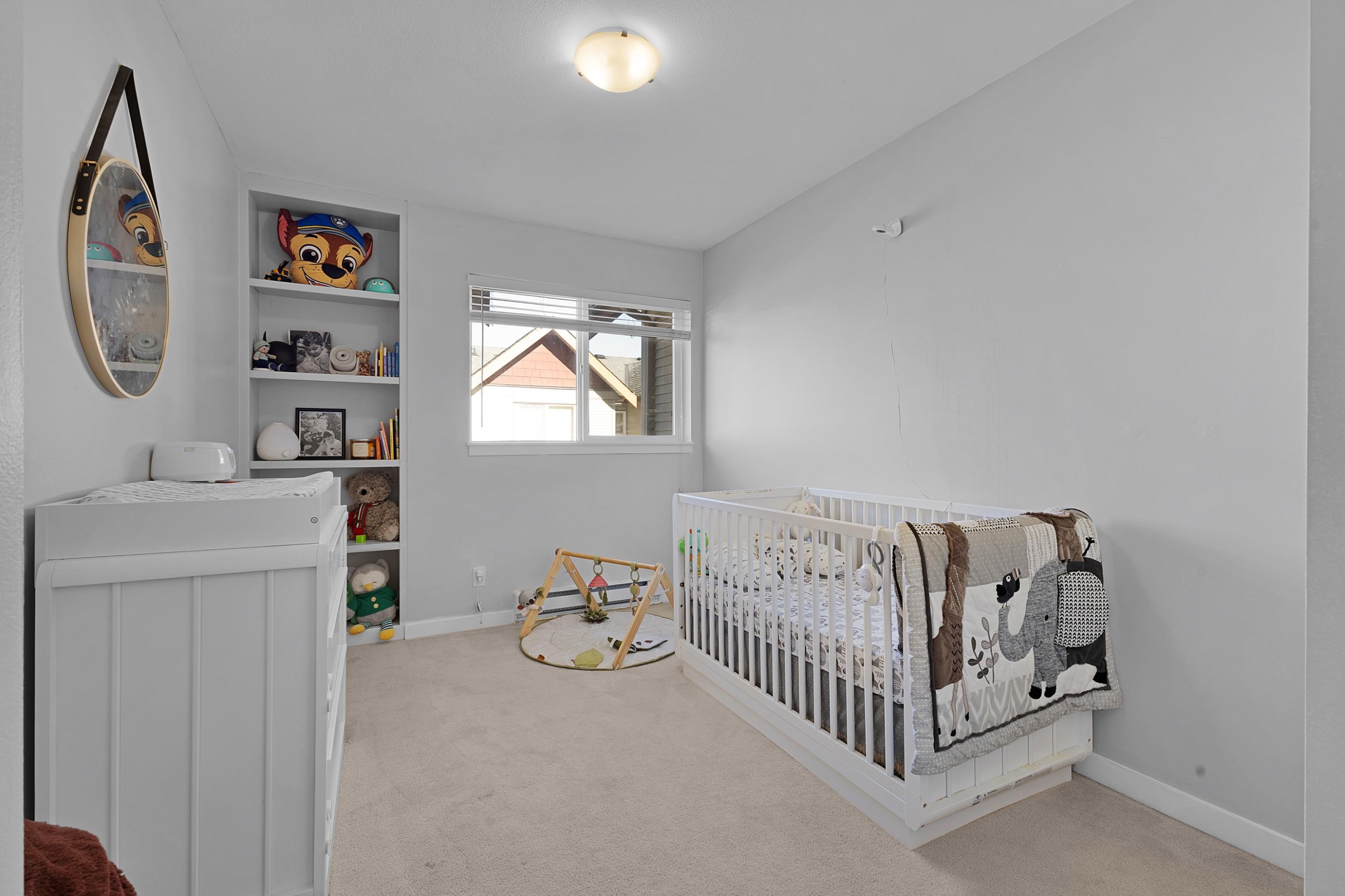 









16772


61

Avenue, 17,
Surrey,




BC
V3S 4P2

