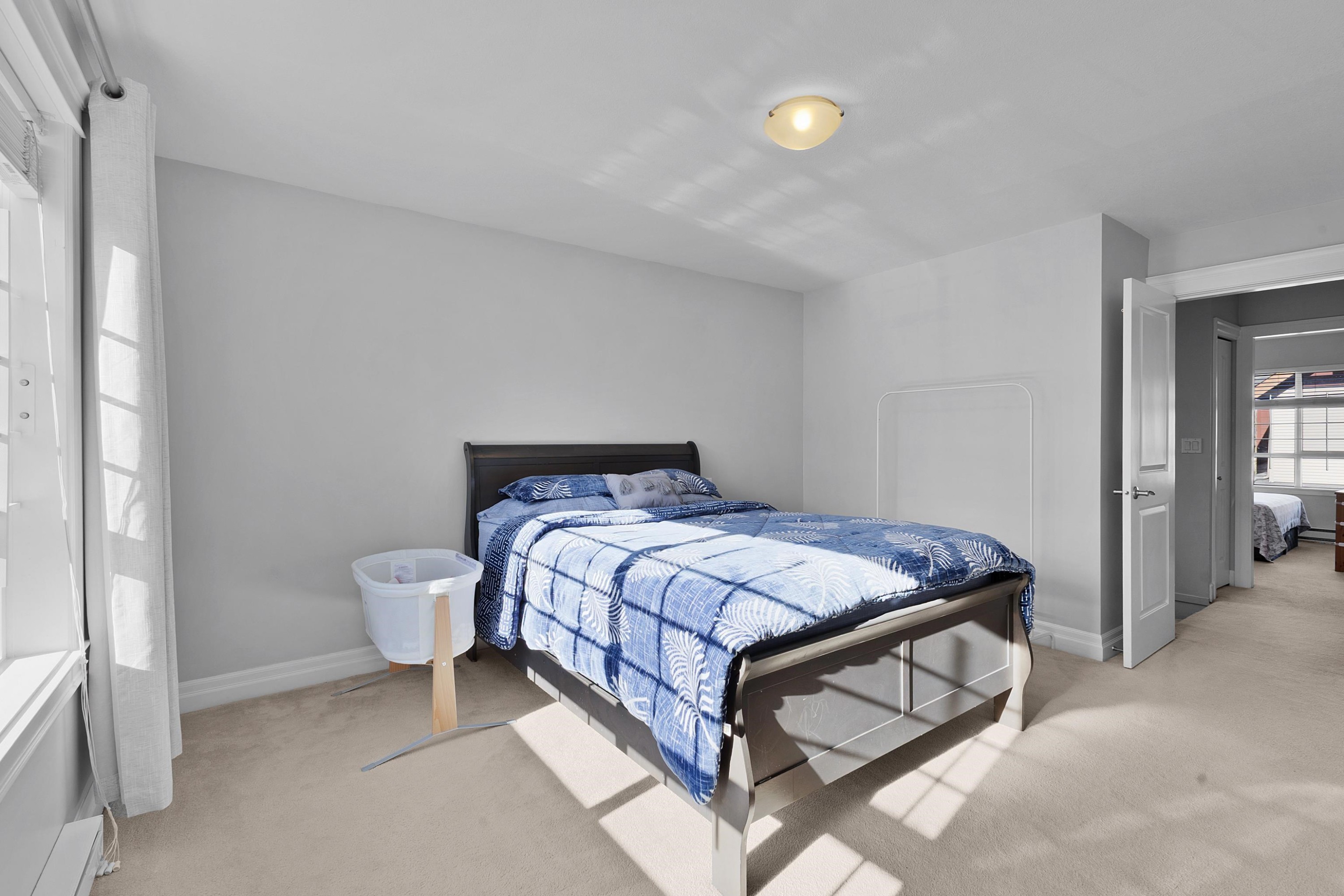 









16772


61

Avenue, 17,
Surrey,




BC
V3S 4P2

