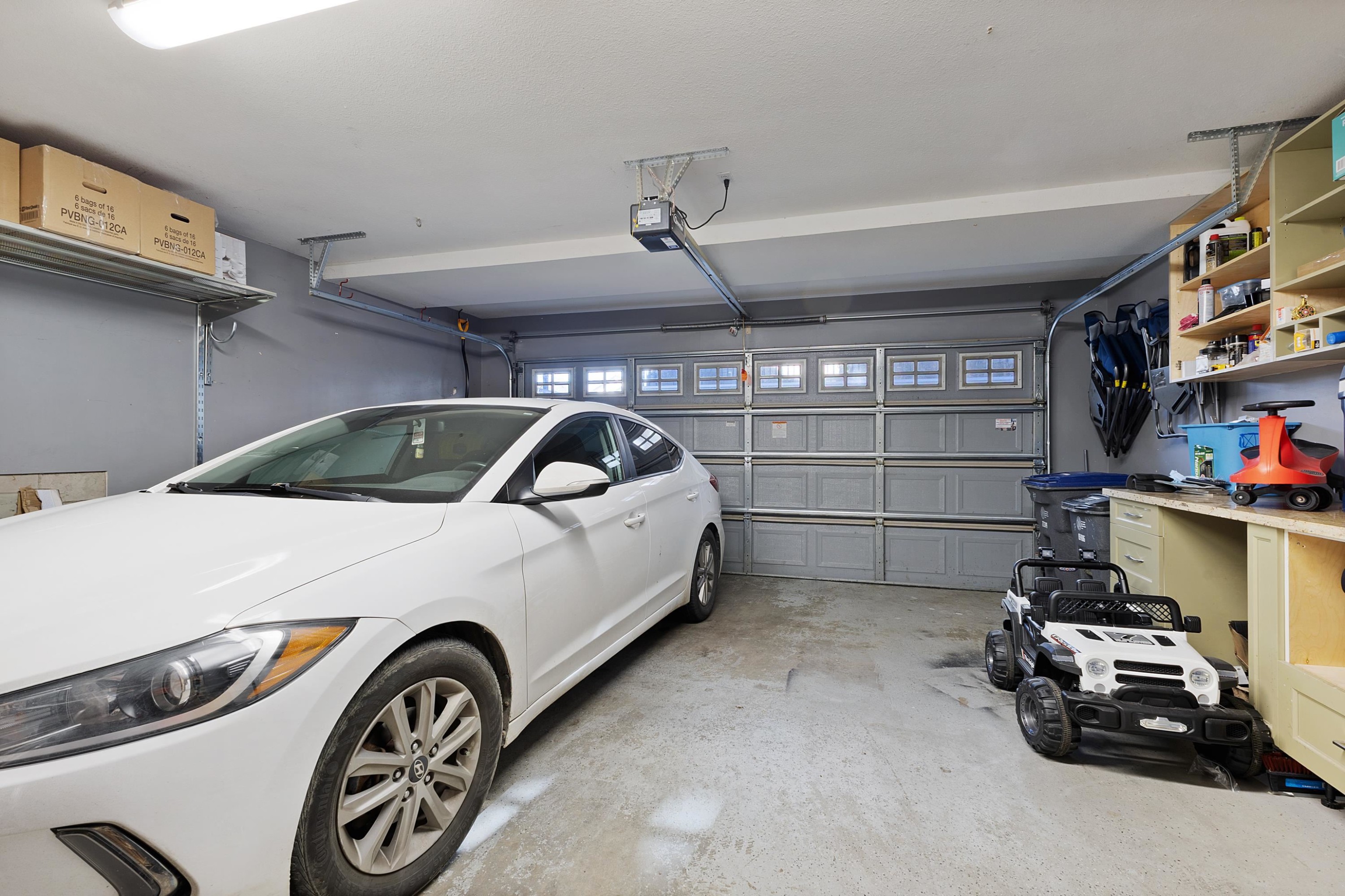 









16772


61

Avenue, 17,
Surrey,




BC
V3S 4P2

