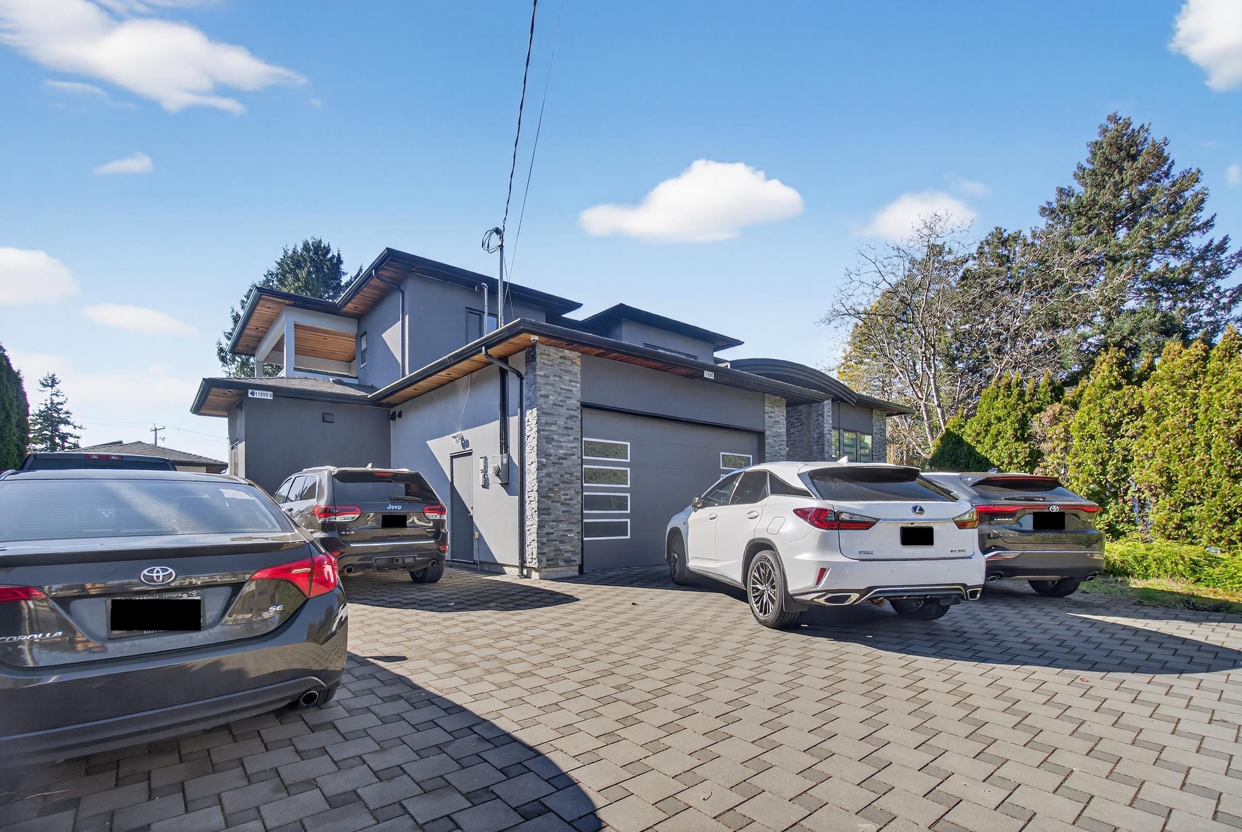 









11890


Gilmour

Crescent,
Delta,




BC
V4C 1L1


