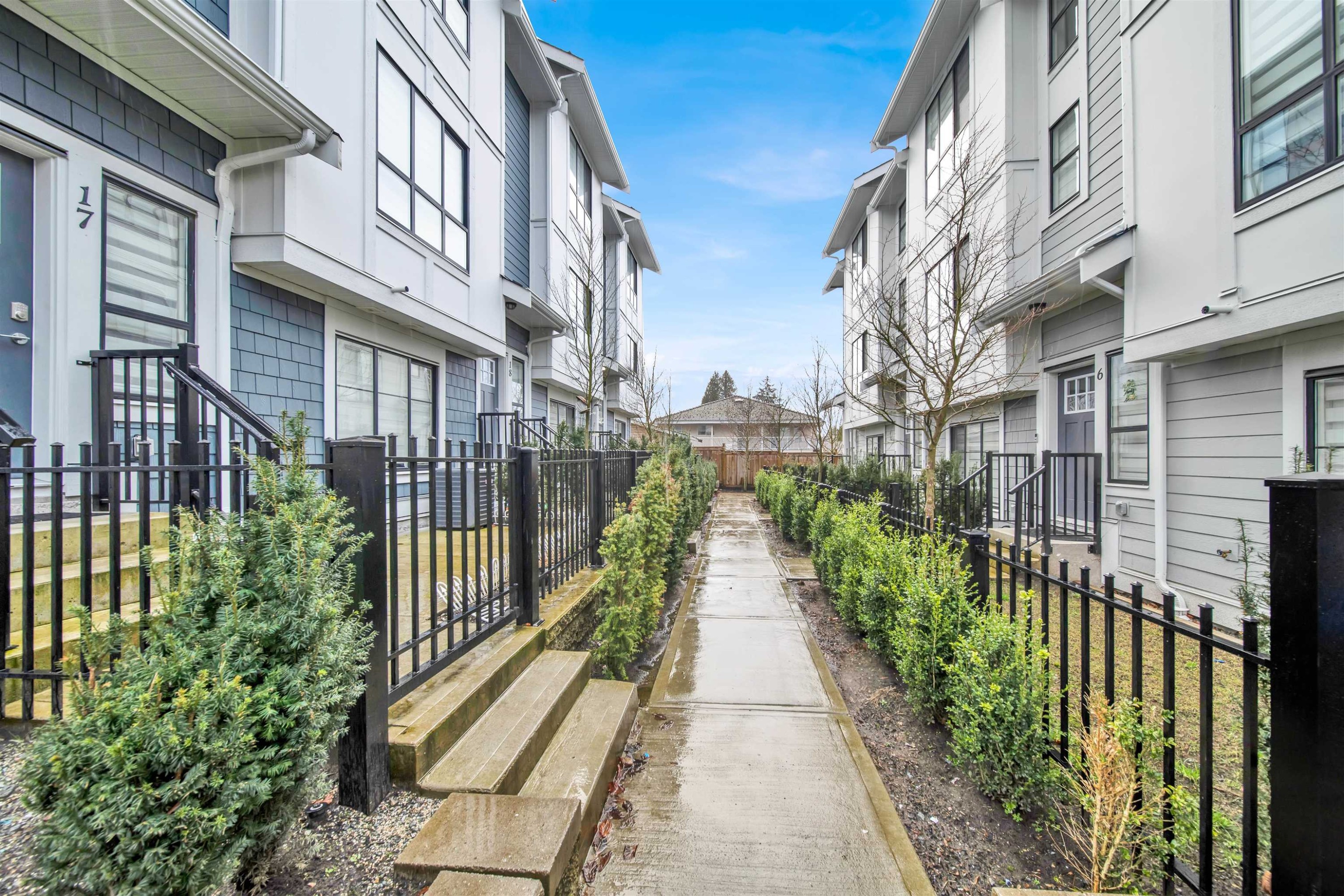 









11556


72a

Avenue, 19,
Delta,




BC
V4C 1A9

