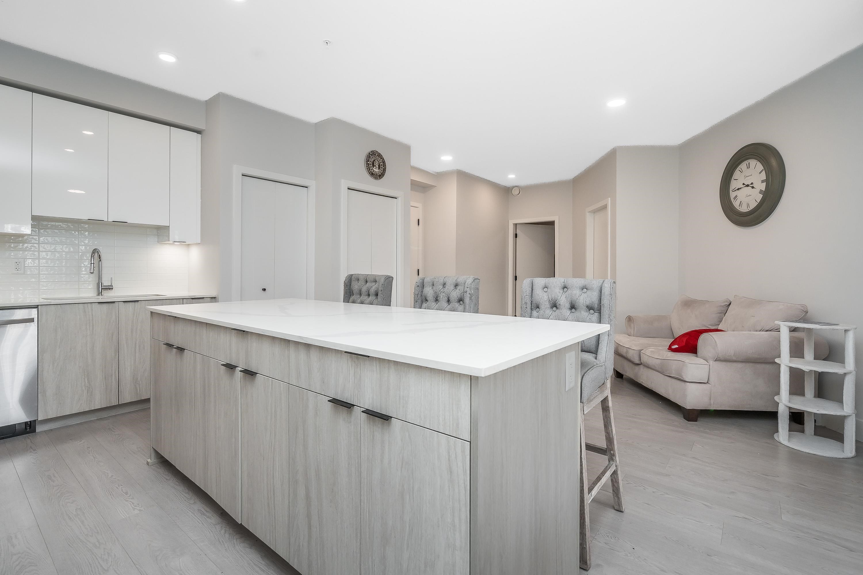 









5486


199a

Street, 120,
Langley,




BC
V3A 0N6

