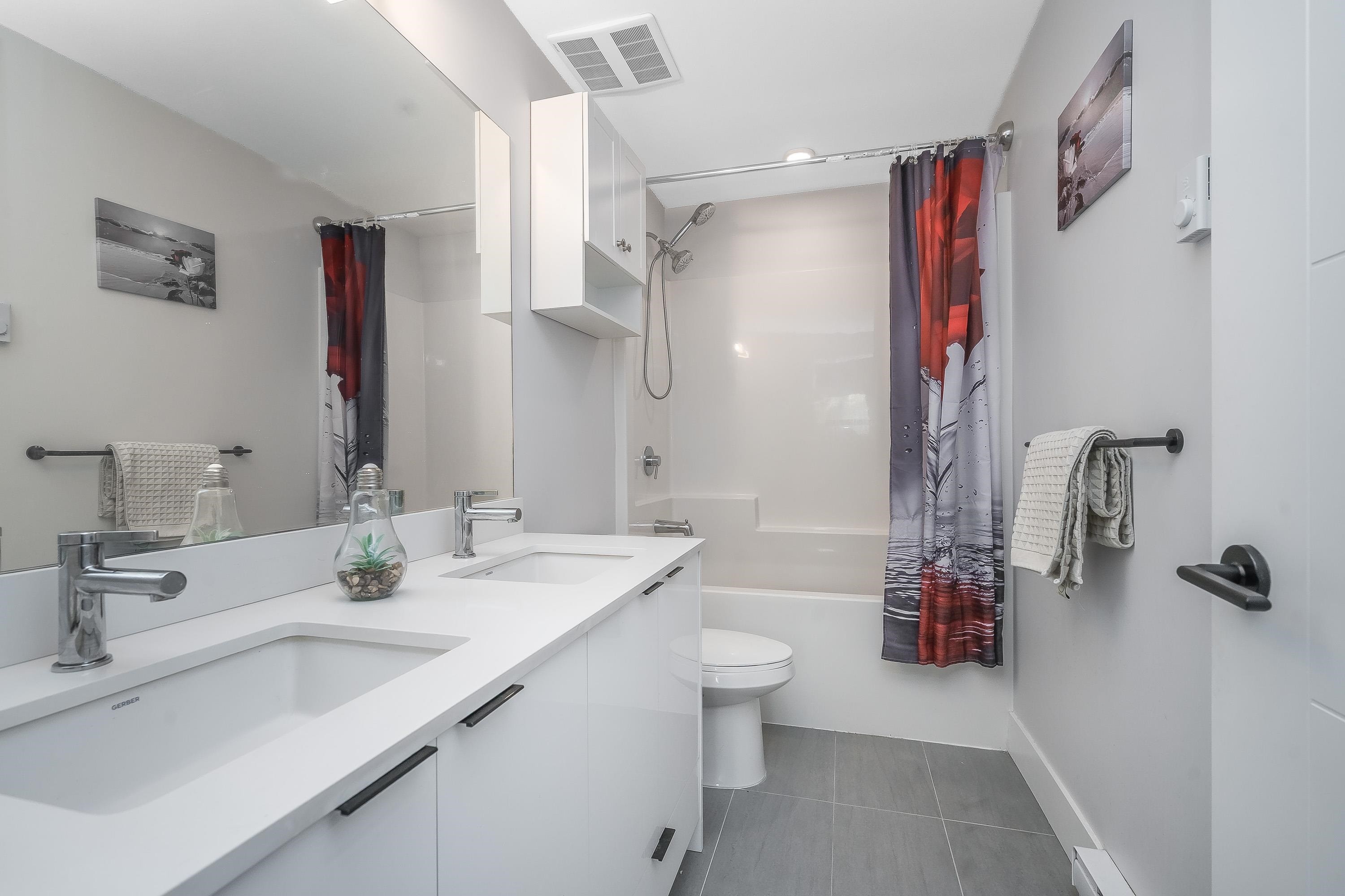 









5486


199a

Street, 120,
Langley,




BC
V3A 0N6

