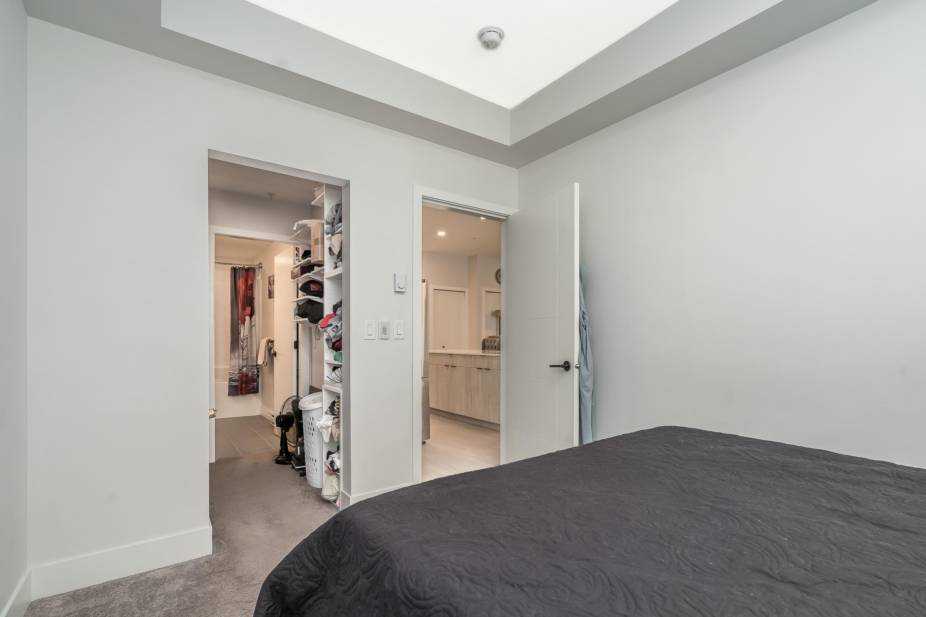 









5486


199a

Street, 120,
Langley,




BC
V3A 0N6

