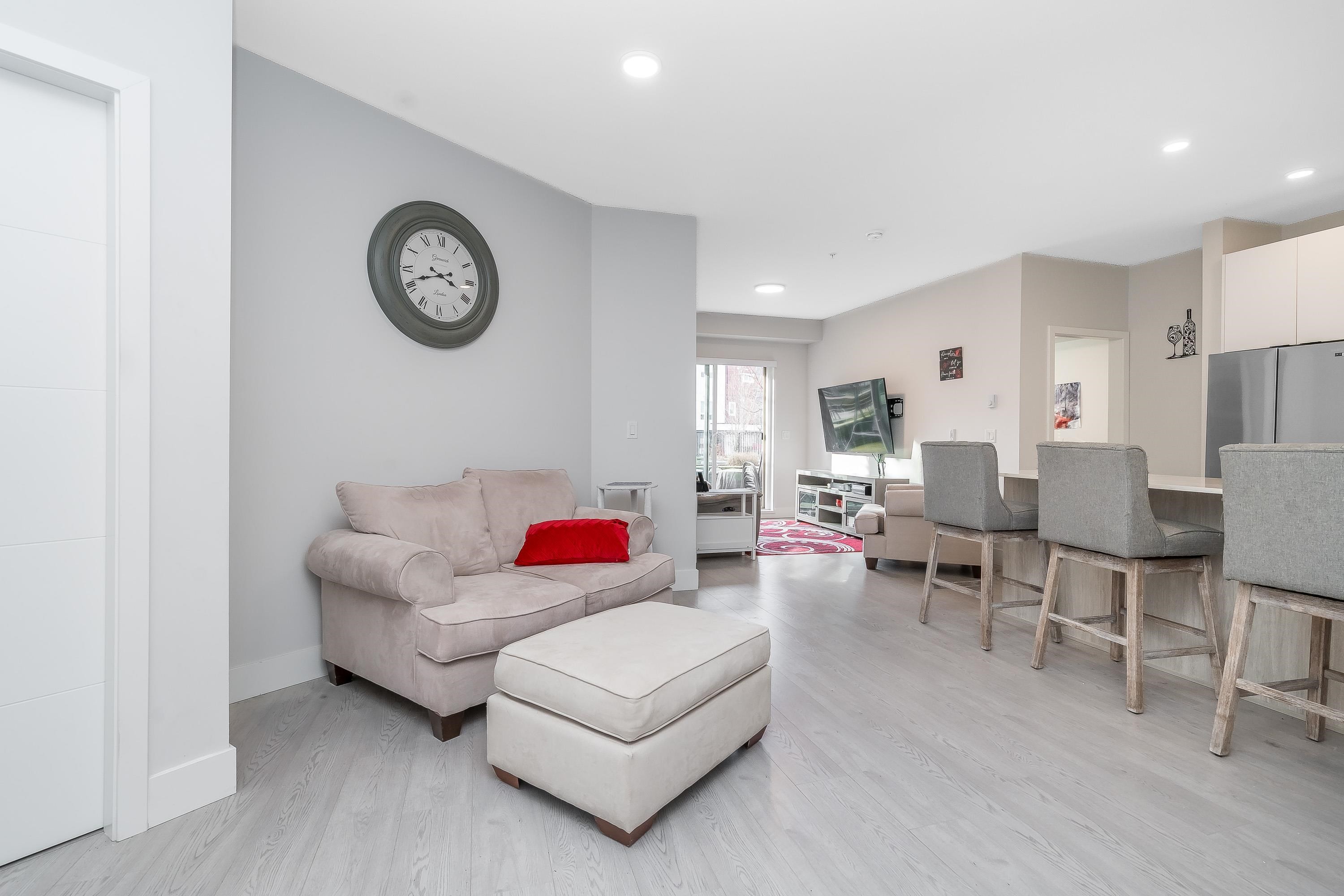 









5486


199a

Street, 120,
Langley,




BC
V3A 0N6

