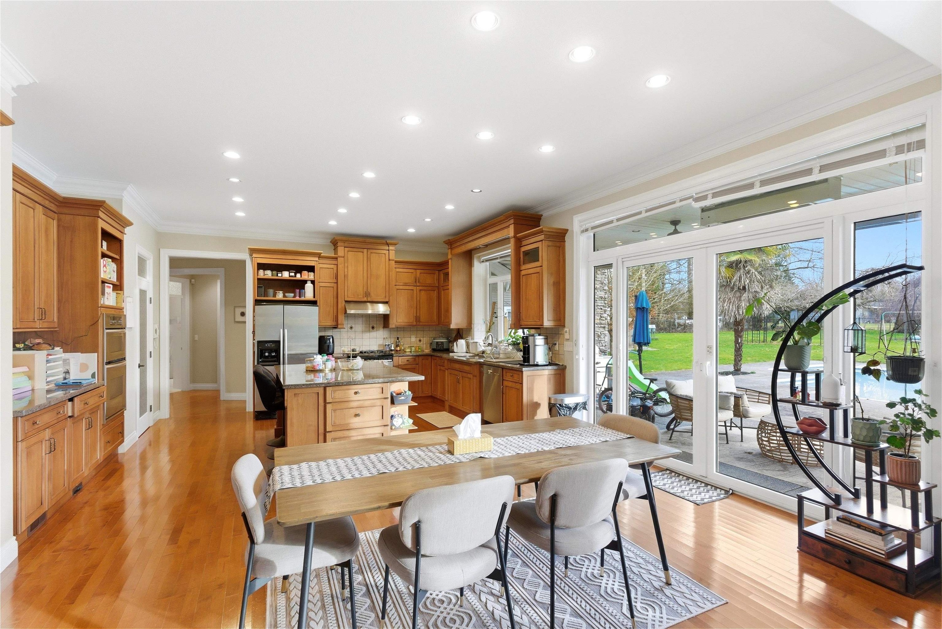









20326


74b

Avenue,
Surrey,




BC
V2Y 1V4

