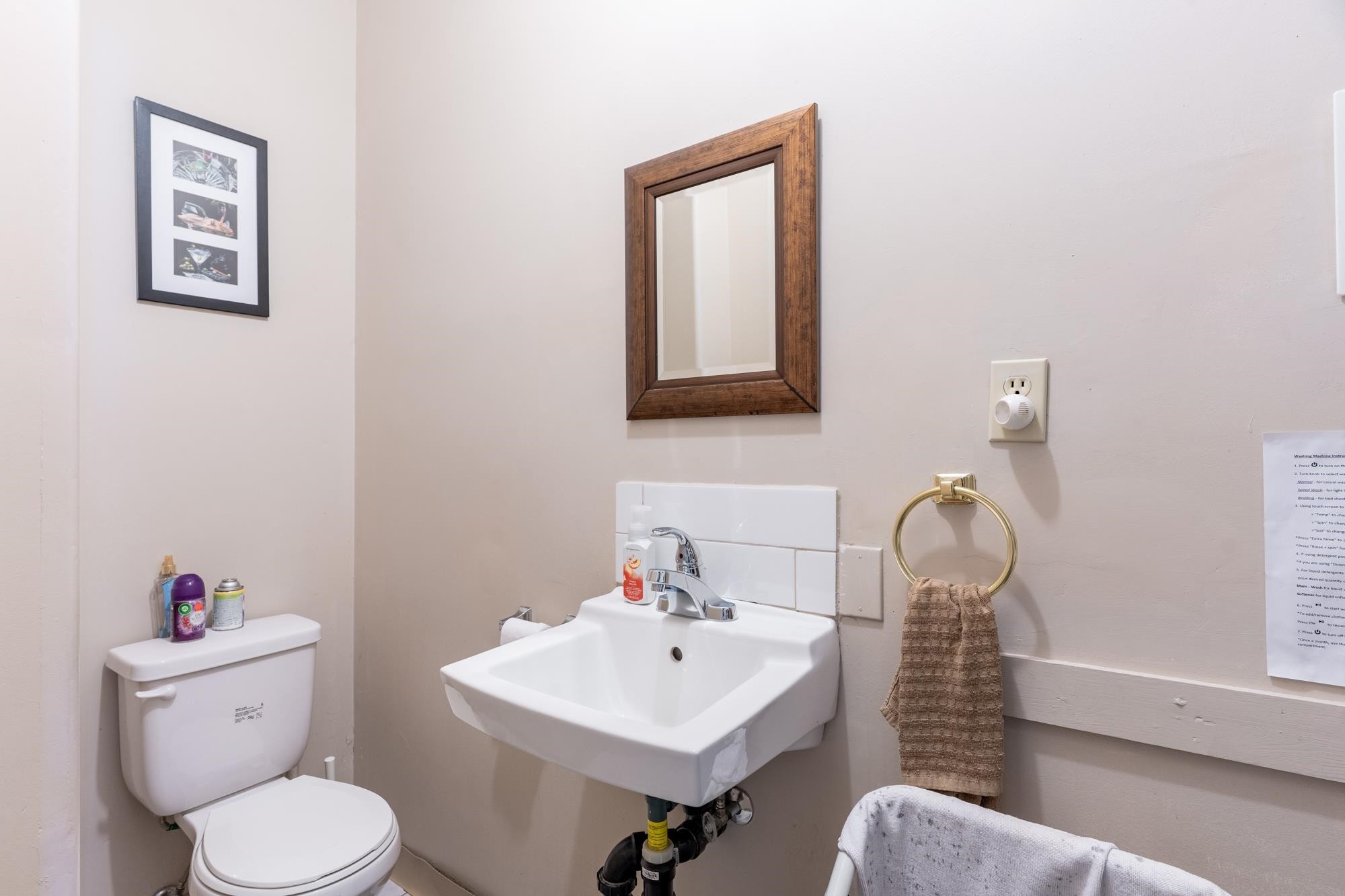 









14092


86a

Avenue,
Surrey,




BC
V3W 0V9

