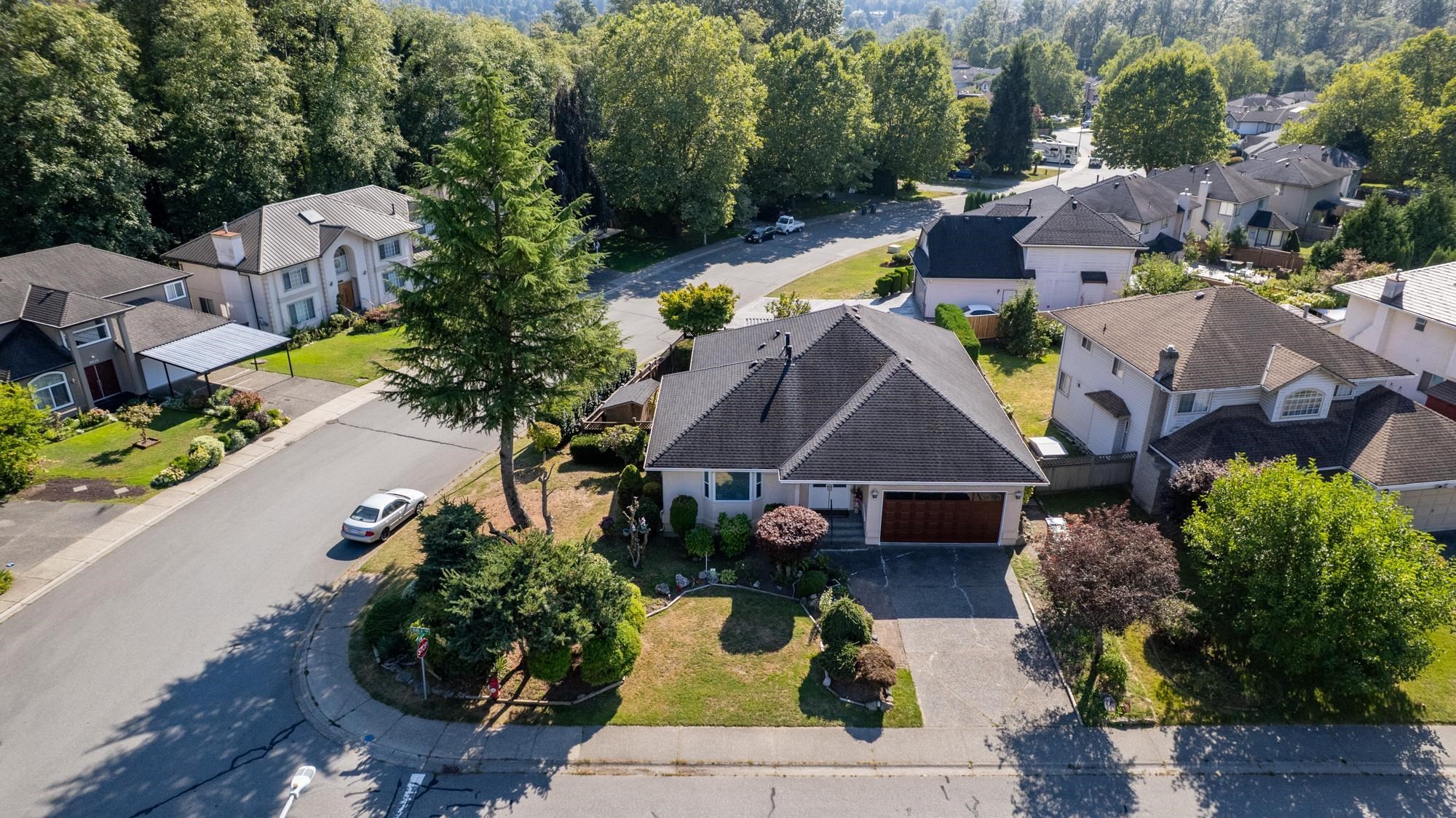 









14092


86a

Avenue,
Surrey,




BC
V3W 0V9

