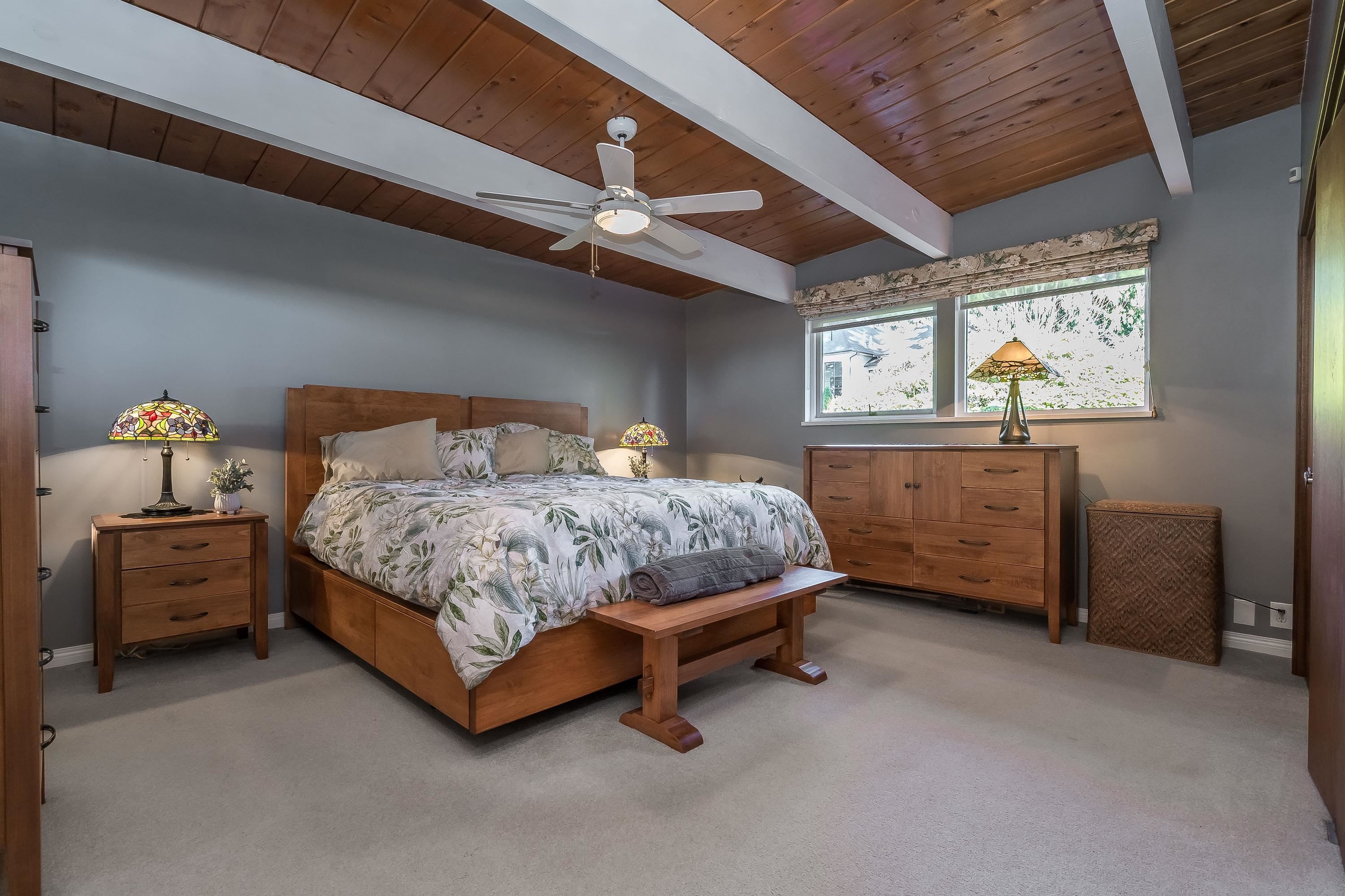 









6572


Kempson

Crescent,
Delta,




BC
V4E 1R5

