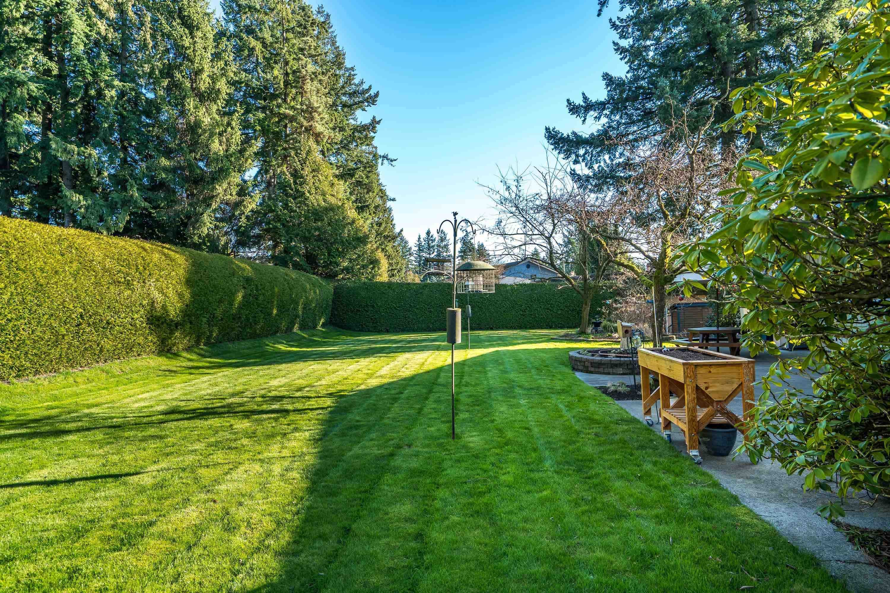 









6572


Kempson

Crescent,
Delta,




BC
V4E 1R5

