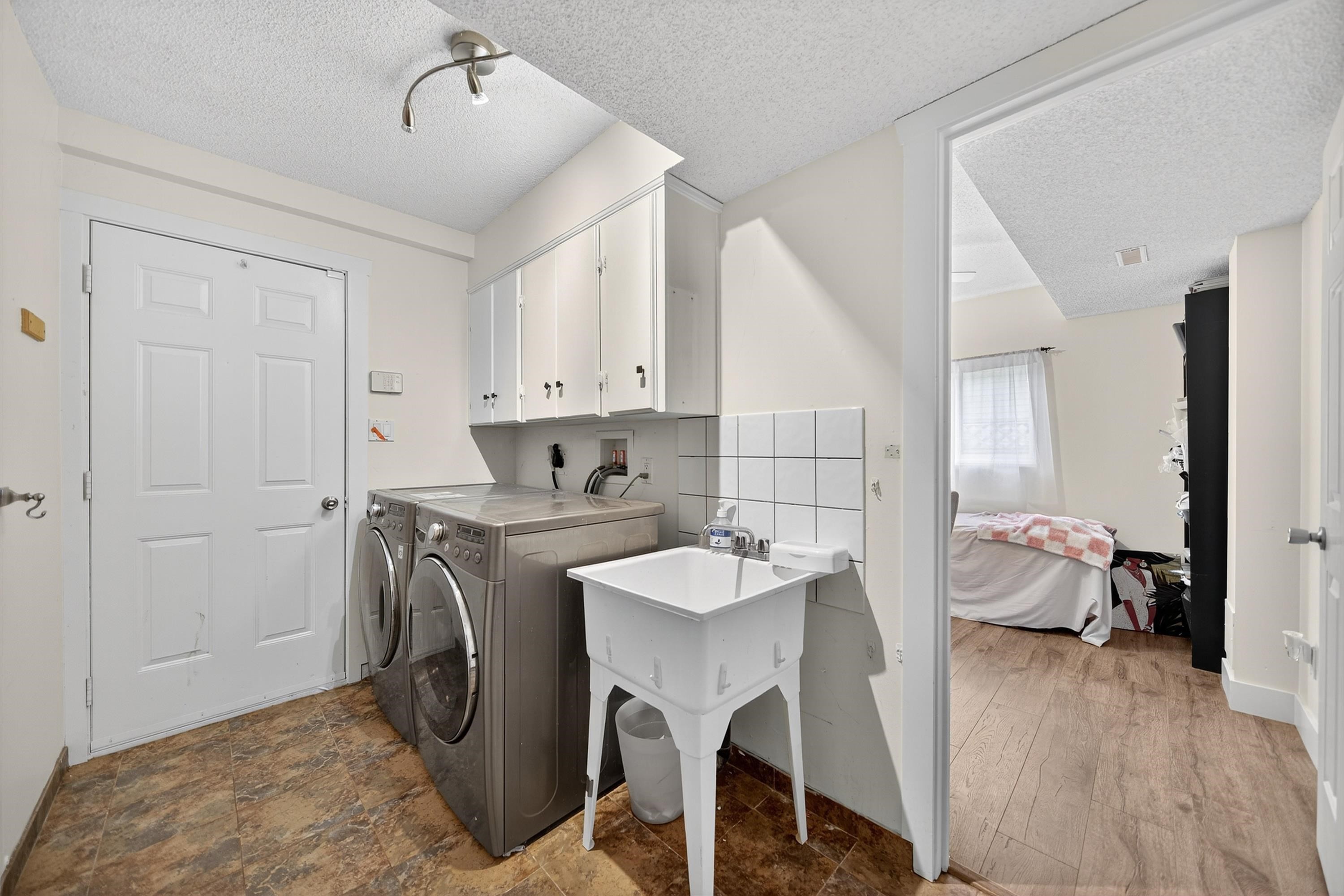 









8607


Byron

Road,
Delta,




BC
V4C 7P7

