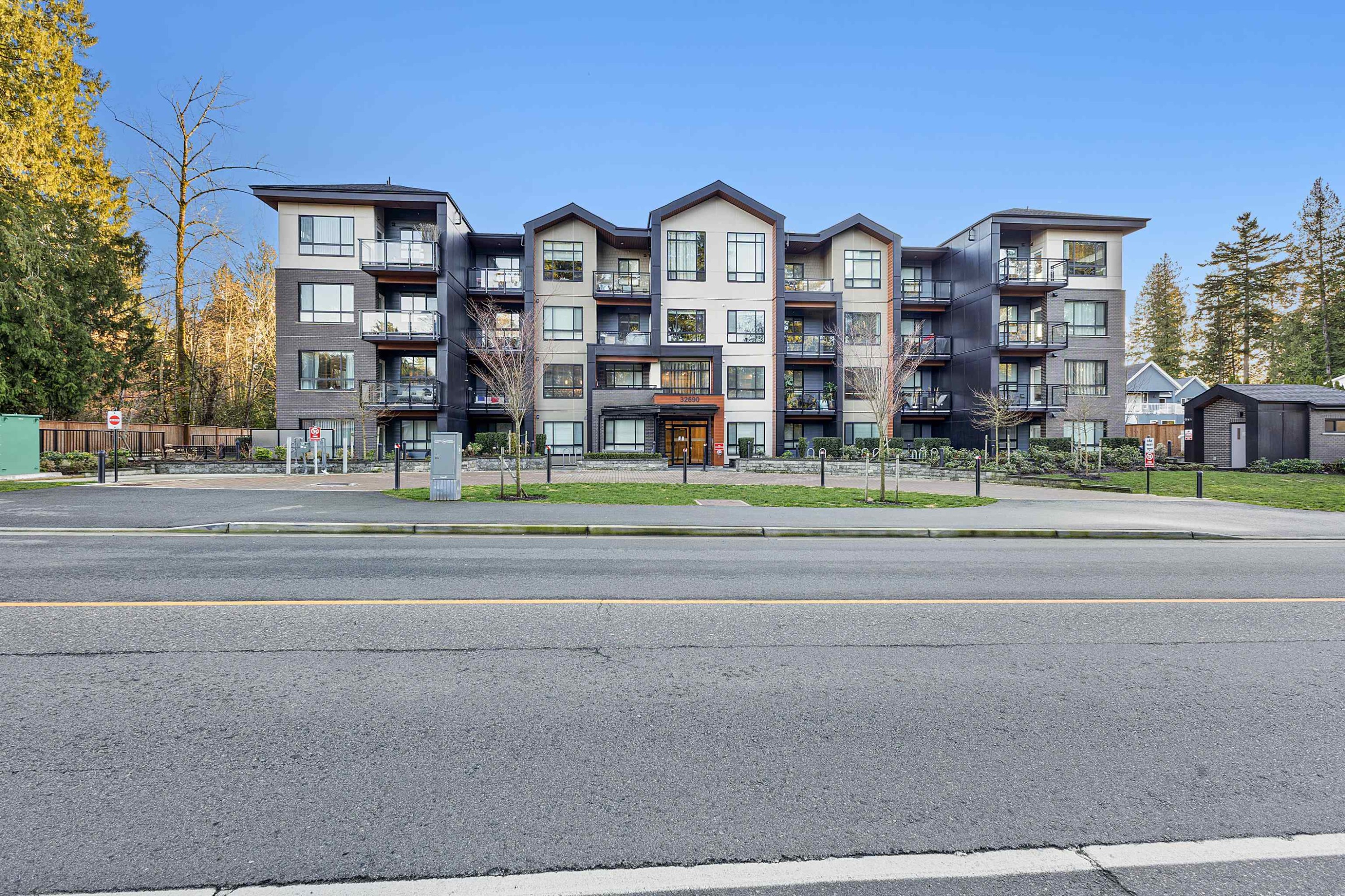 









32690


14

Avenue, 107,
Mission,




BC
V2V 0K5

