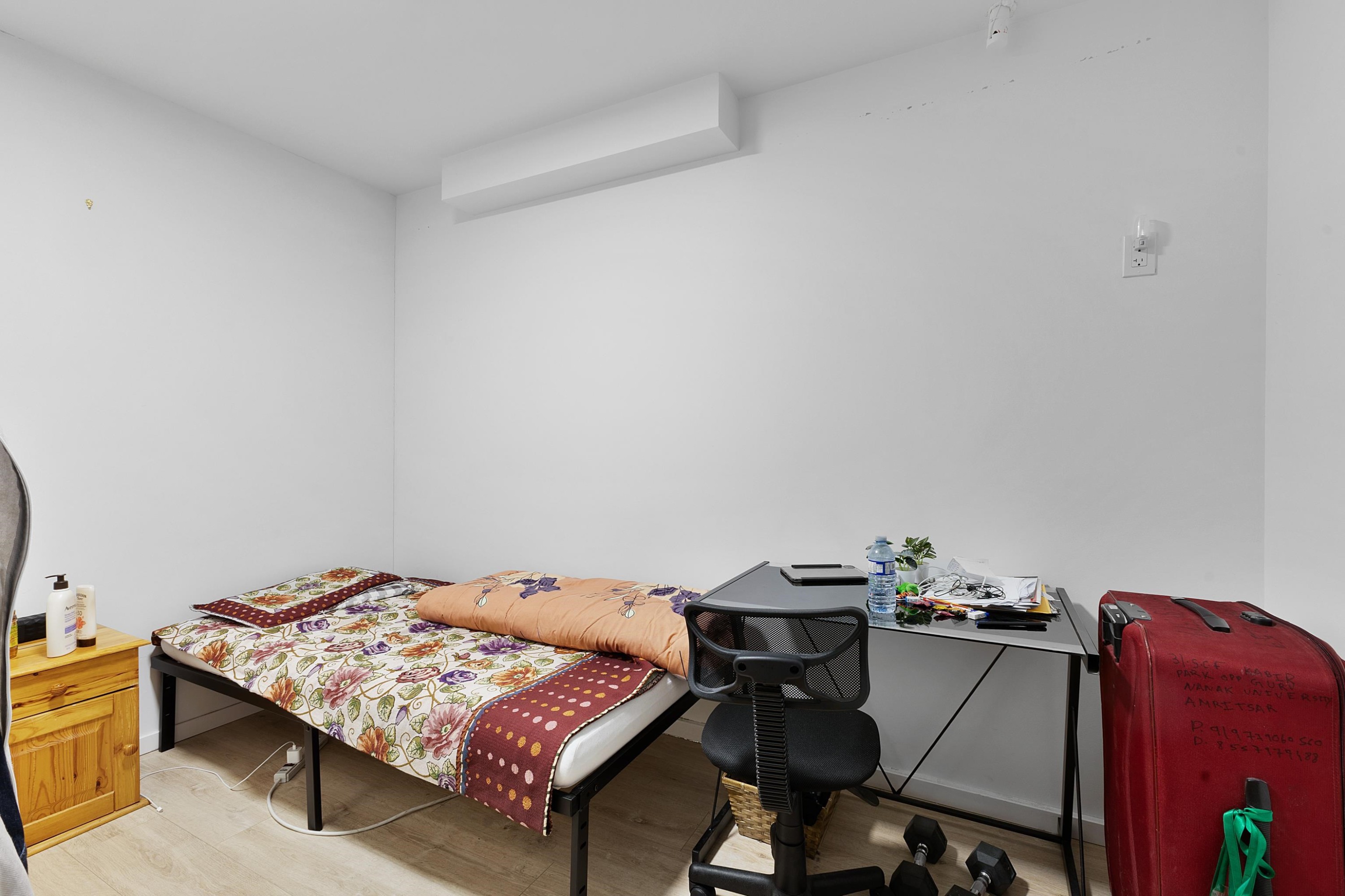 









14355


62

Avenue, 25,
Surrey,




BC
V3X 0K6

