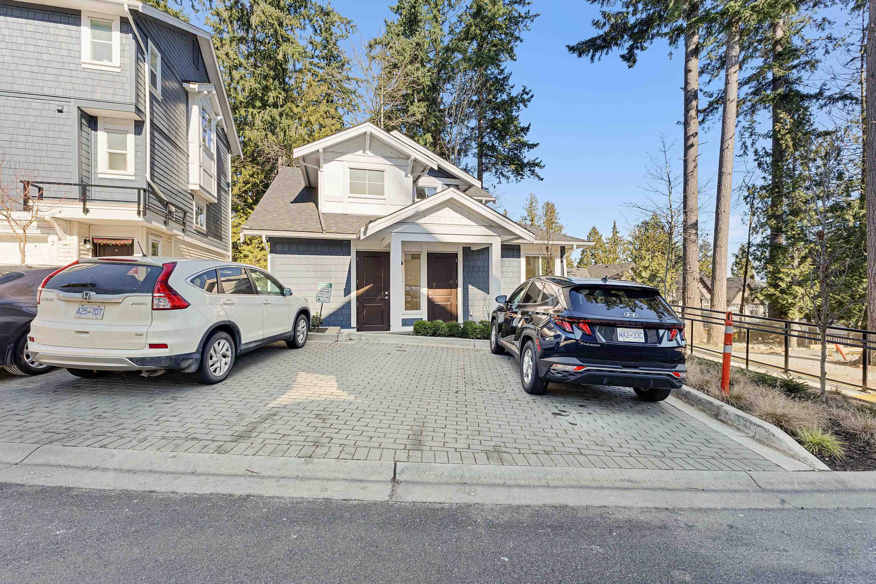 









14355


62

Avenue, 25,
Surrey,




BC
V3X 0K6

