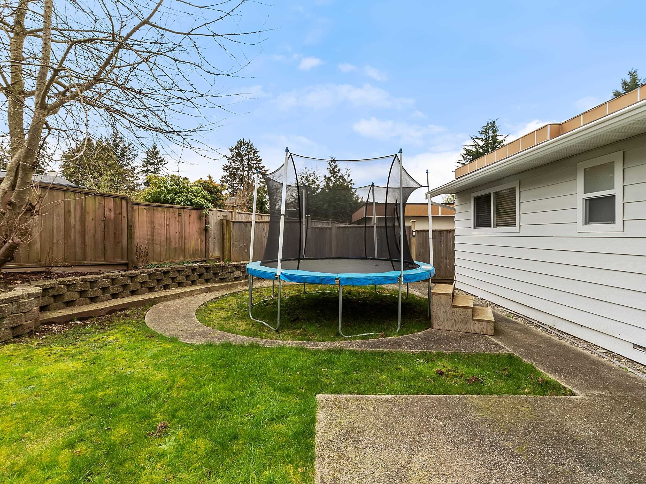 









10746


River

Road,
Delta,




BC
V4C 2R9

