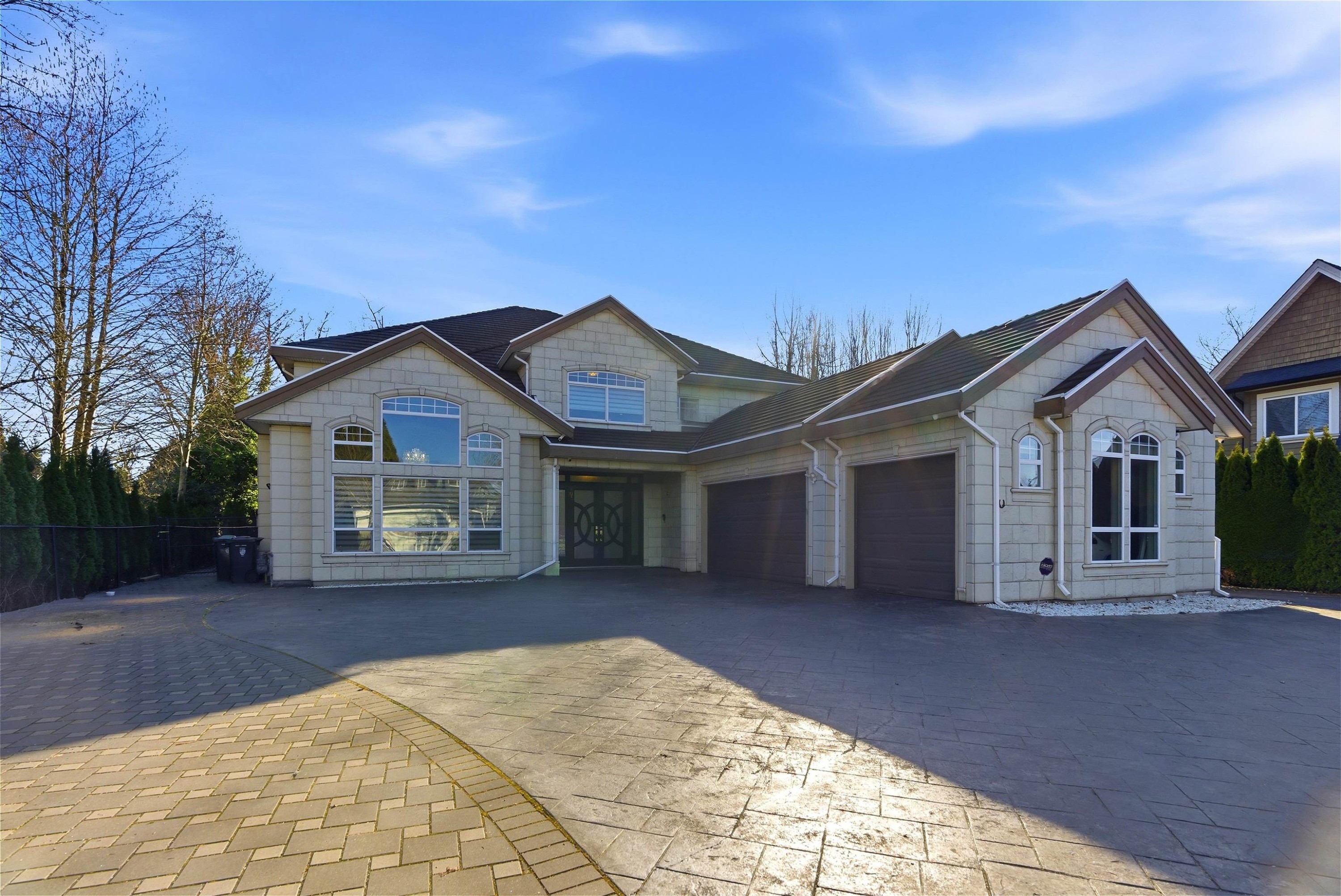 









21098


85

Avenue,
Langley,




BC
V1M 2M4

