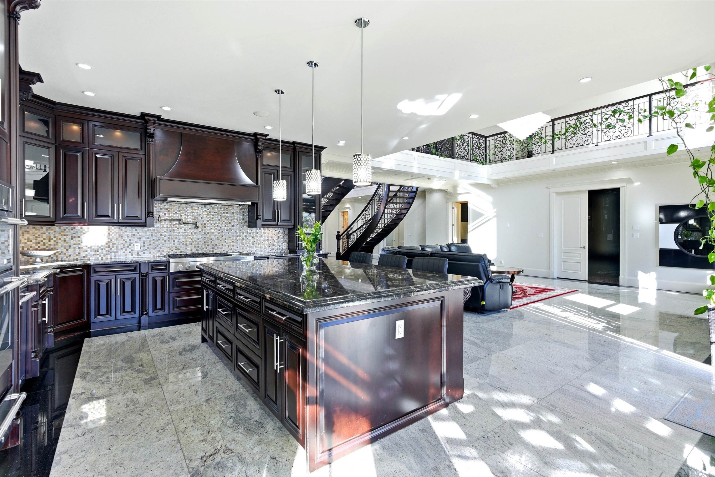 









21098


85

Avenue,
Langley,




BC
V1M 2M4

