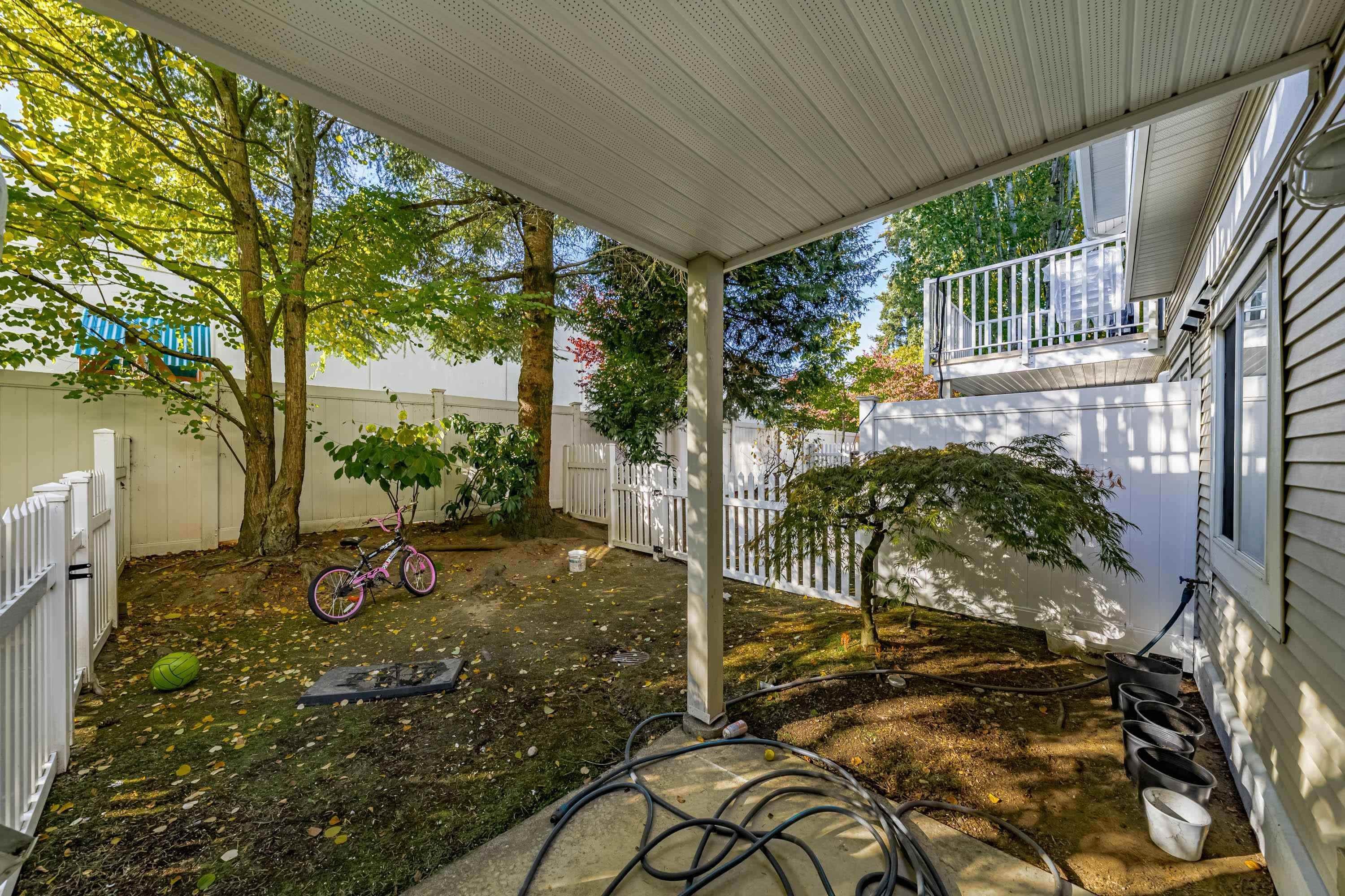 









12110


75a

Avenue, 80,
Surrey,




BC
V3W 1M1

