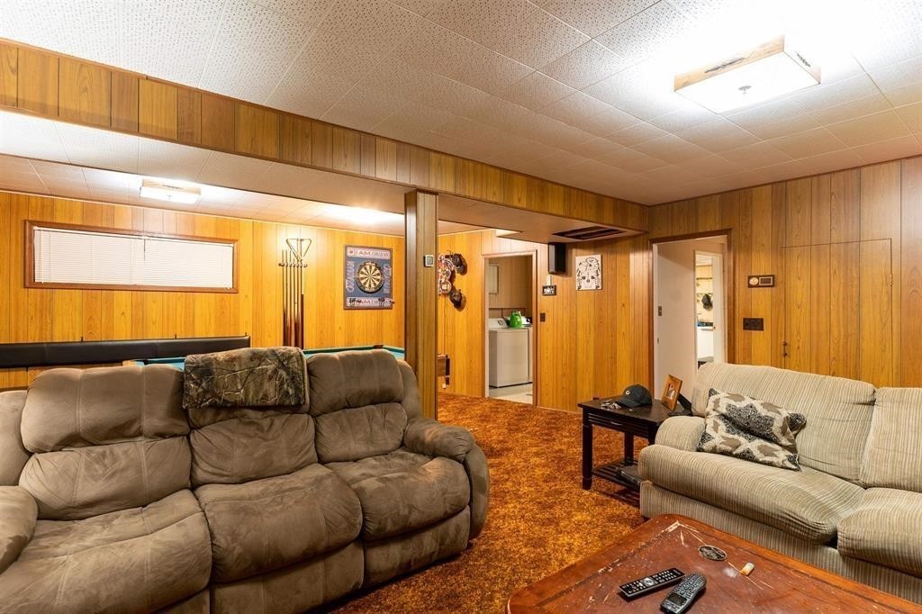 









11275


Kendale

Way,
Delta,




BC
V4C 3P8

