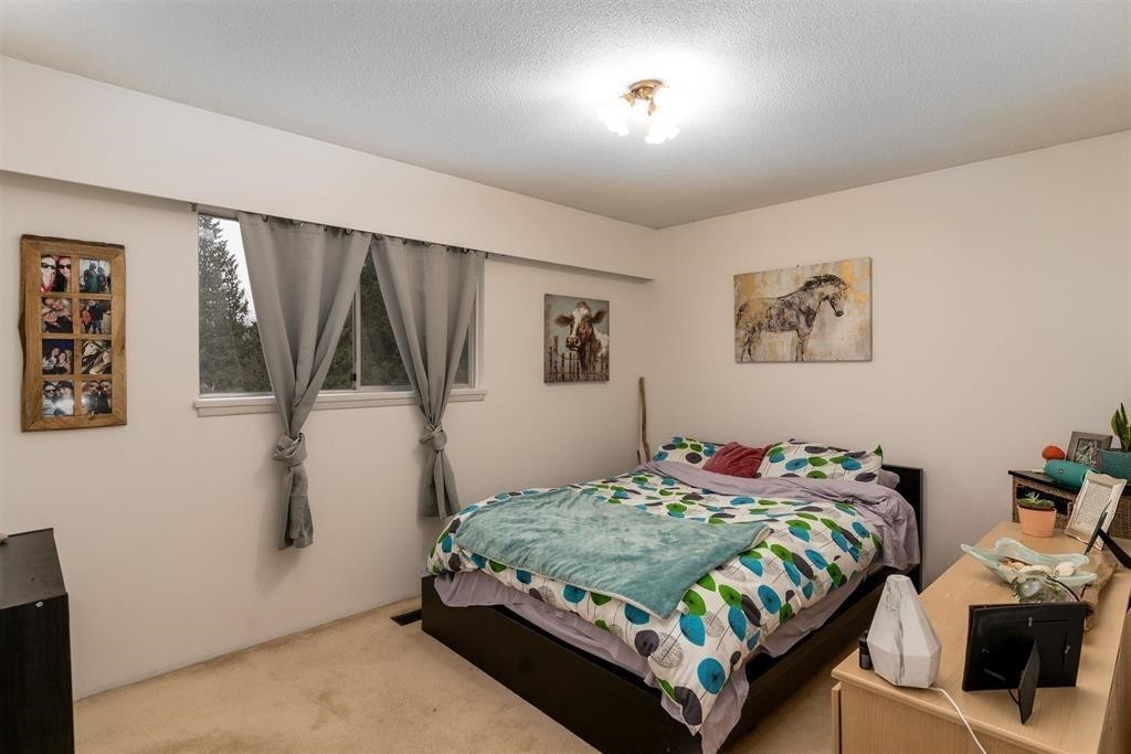 









11275


Kendale

Way,
Delta,




BC
V4C 3P8

