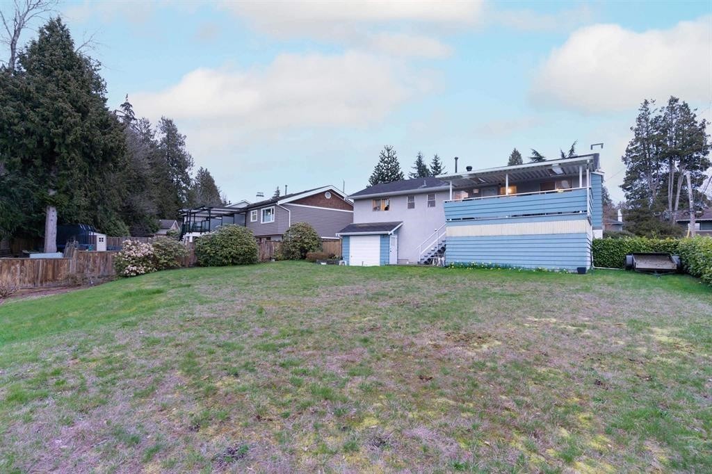 









11275


Kendale

Way,
Delta,




BC
V4C 3P8

