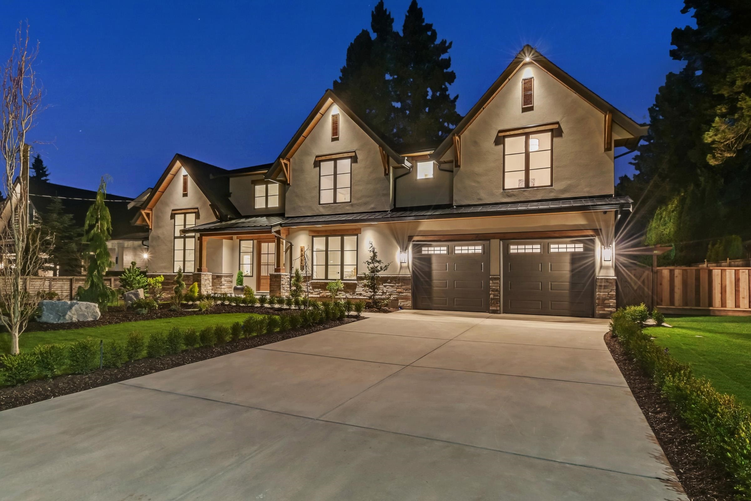 









4560


198

Street,
Langley,




BC
V3A 1E8

