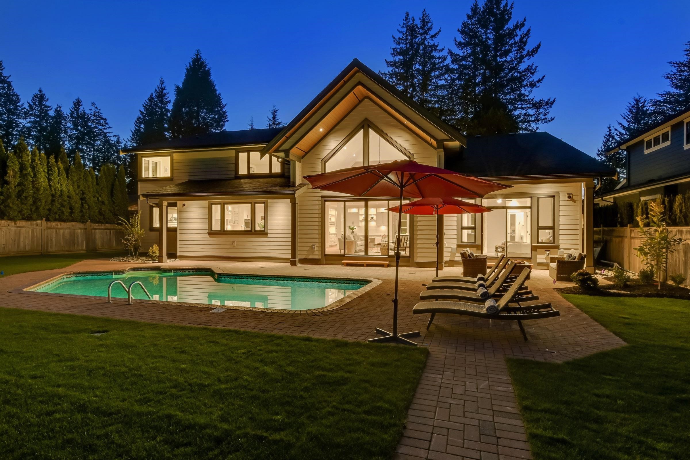 









4560


198

Street,
Langley,




BC
V3A 1E8

