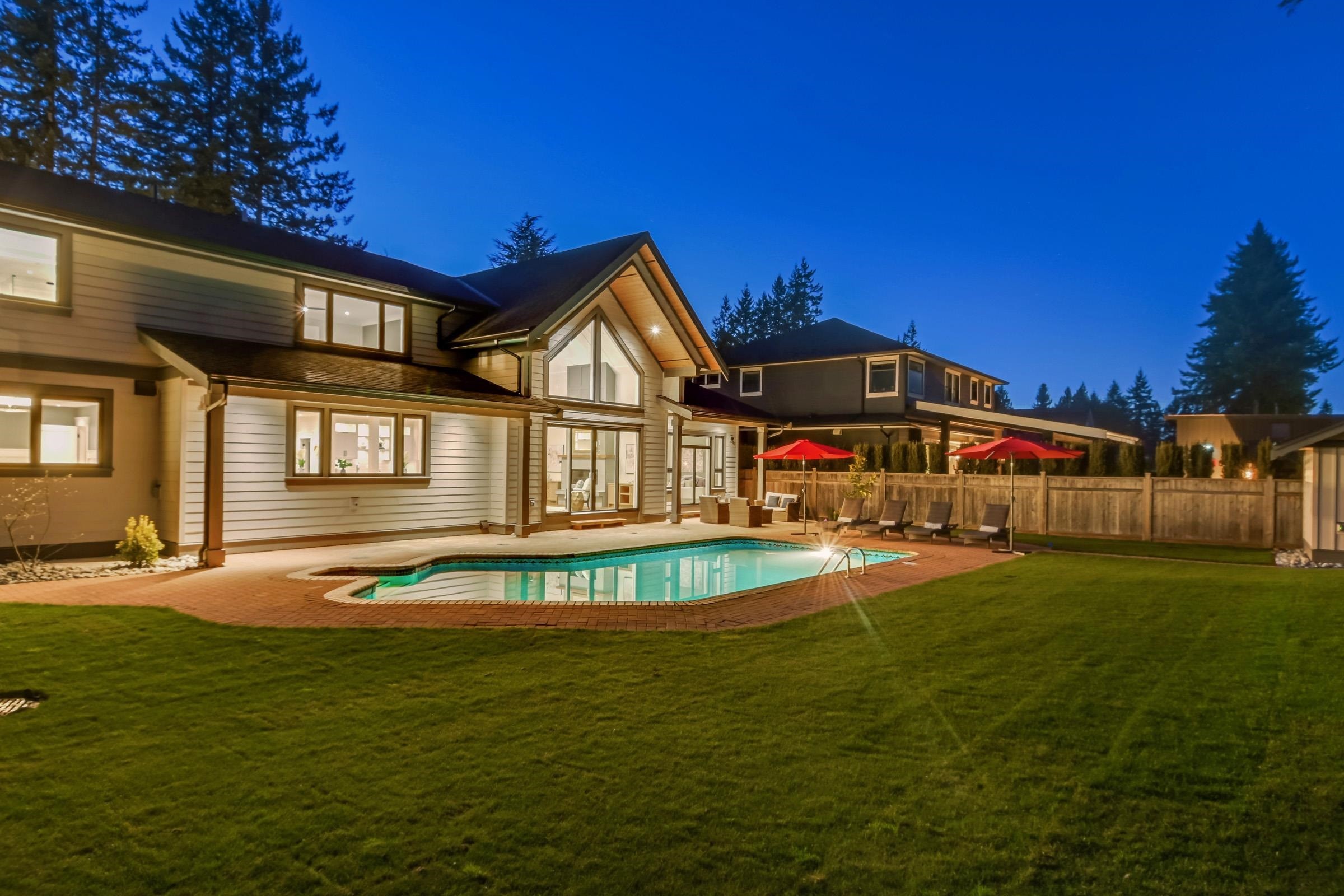 









4560


198

Street,
Langley,




BC
V3A 1E8

