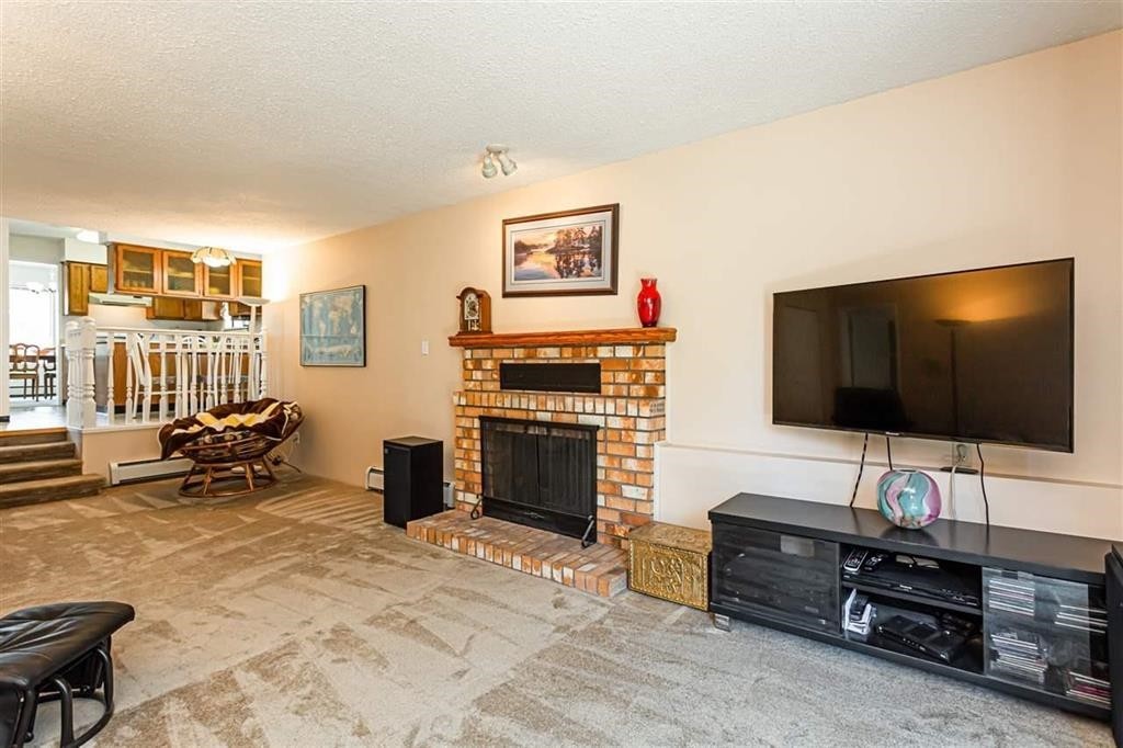 









9092


Hardy

Road,
Delta,




BC
V4C 7V9

