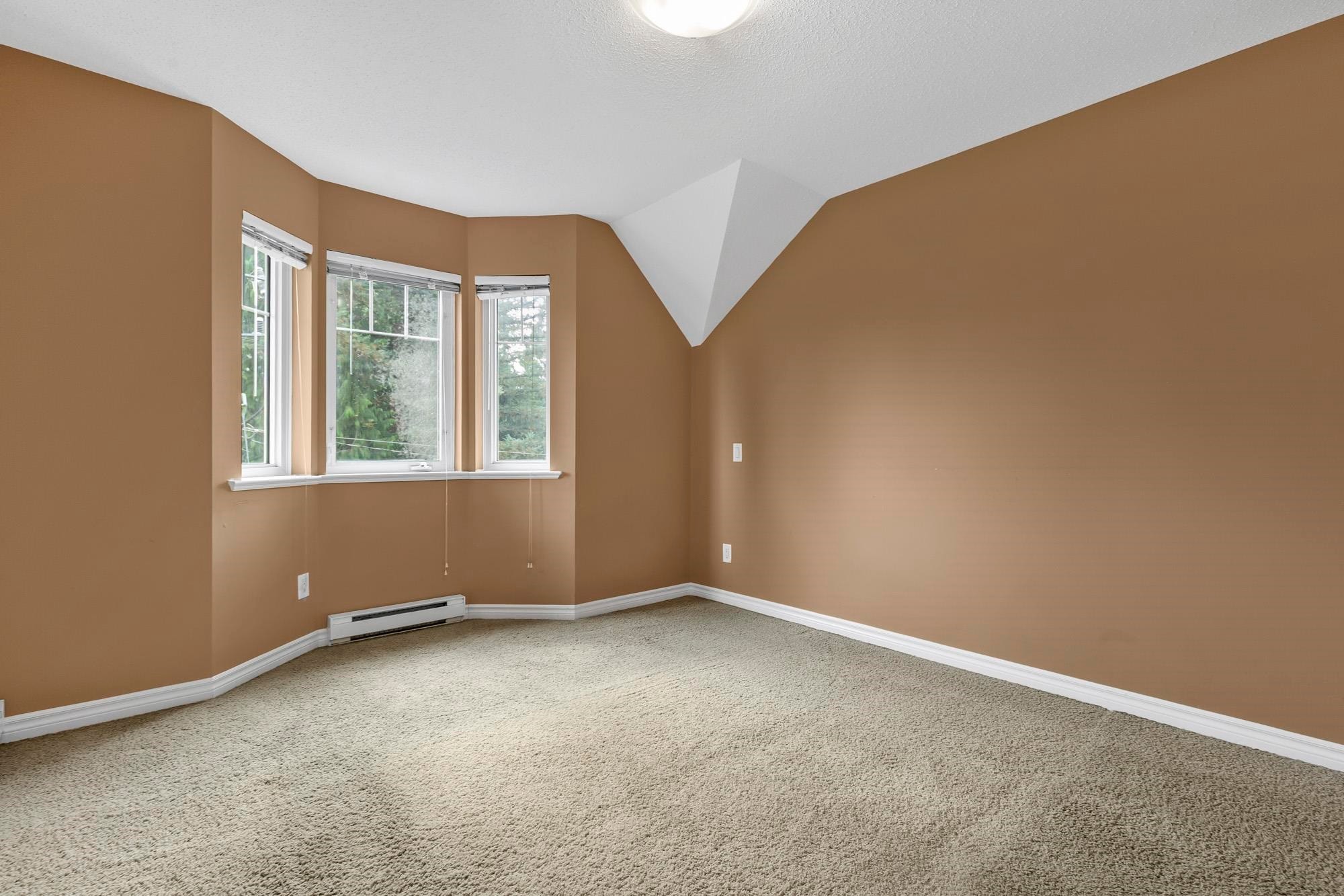 









32501


Fraser

Crescent, 2,
Mission,




BC
V2V 1C5

