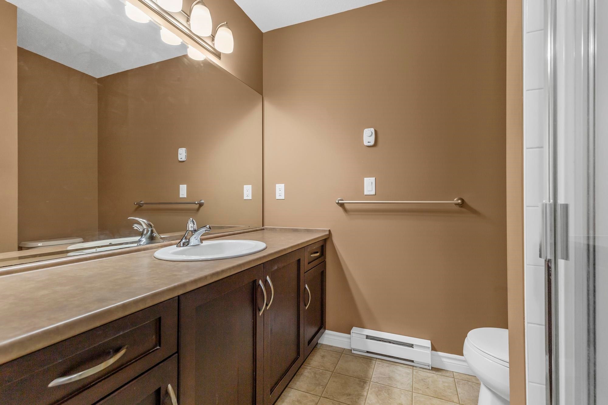 









32501


Fraser

Crescent, 2,
Mission,




BC
V2V 1C5

