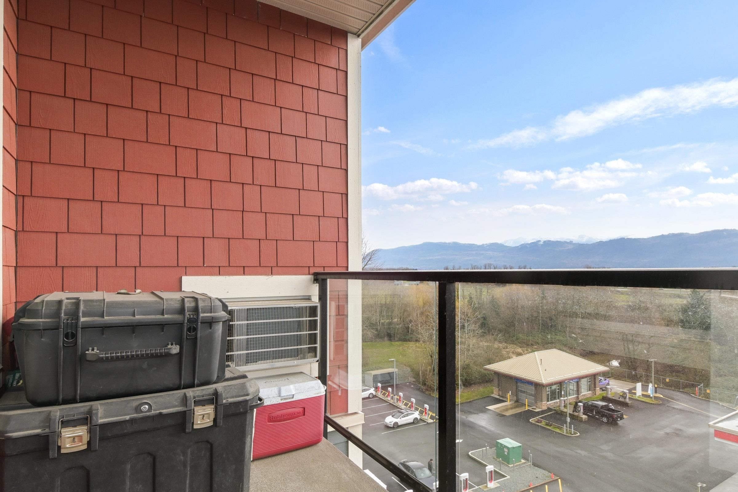 









2242


Whatcom

Road, 411,
Abbotsford,




BC
V3G 0G3

