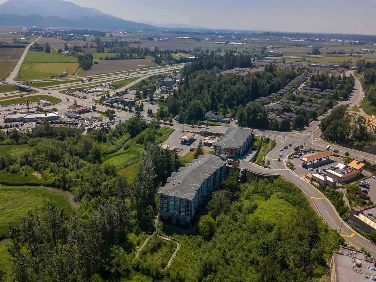 









2242


Whatcom

Road, 411,
Abbotsford,




BC
V3G 0G3

