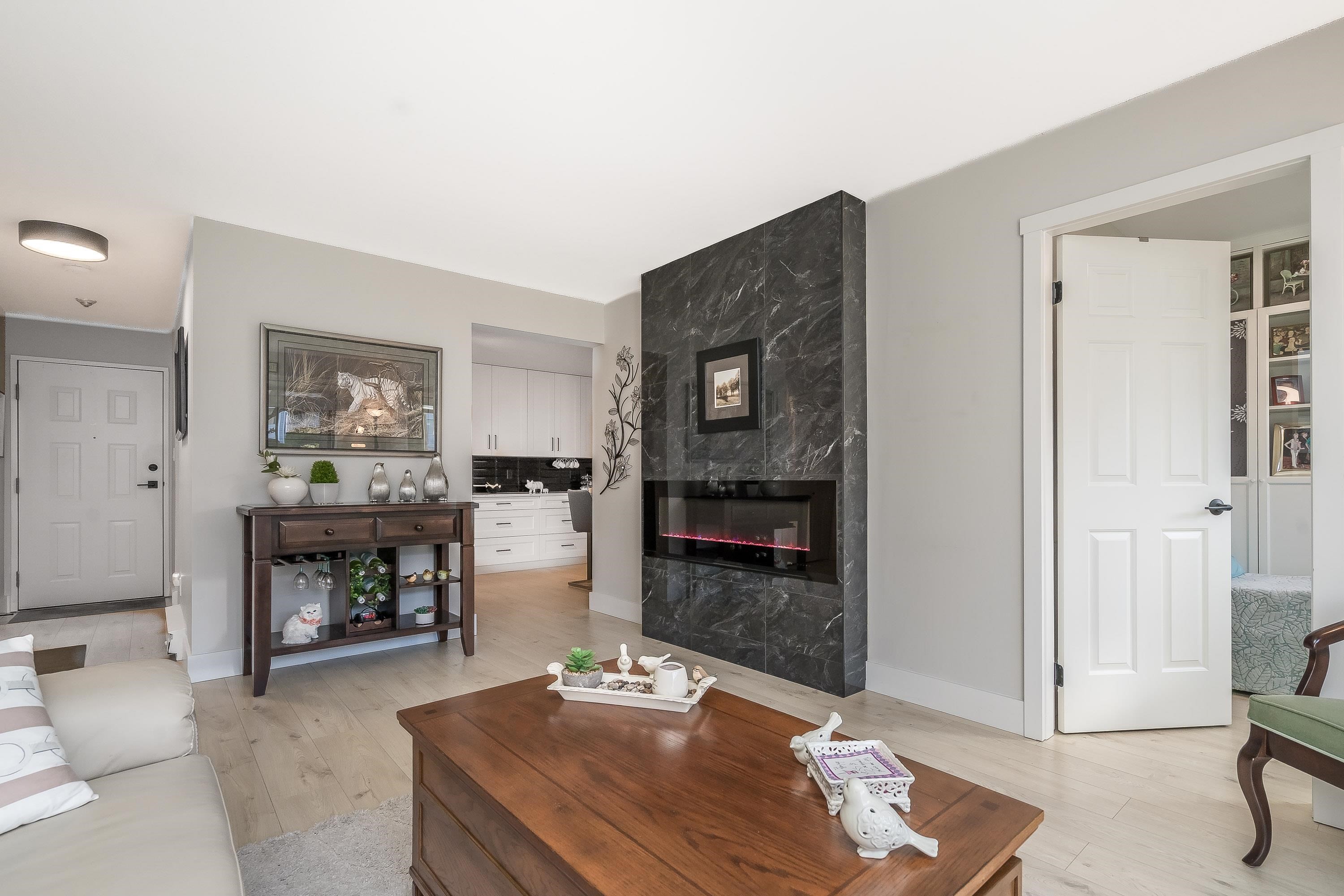 









32910


Amicus Place

Place, 101,
Abbotsford,




BC
V2S 6G9

