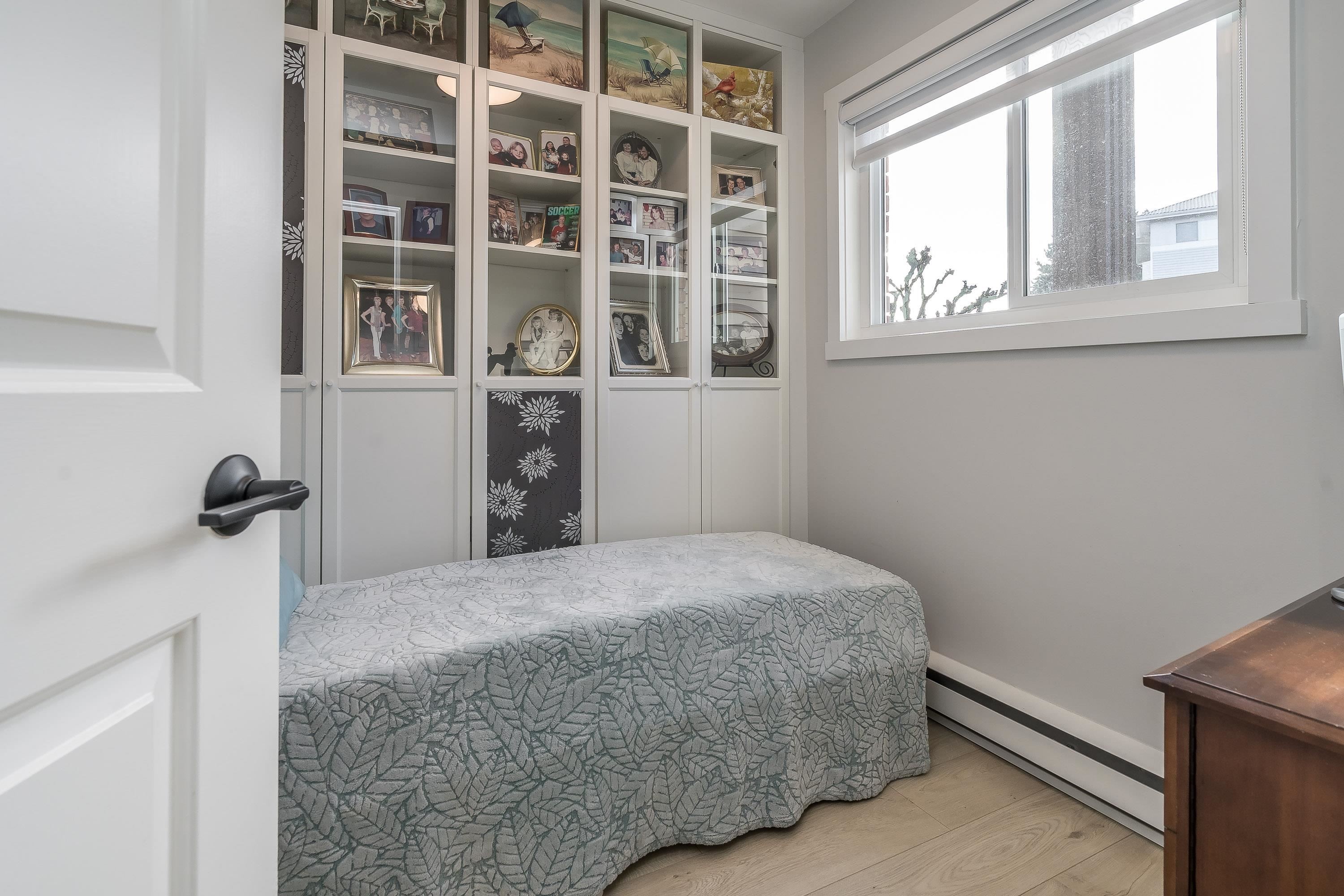 









32910


Amicus Place

Place, 101,
Abbotsford,




BC
V2S 6G9

