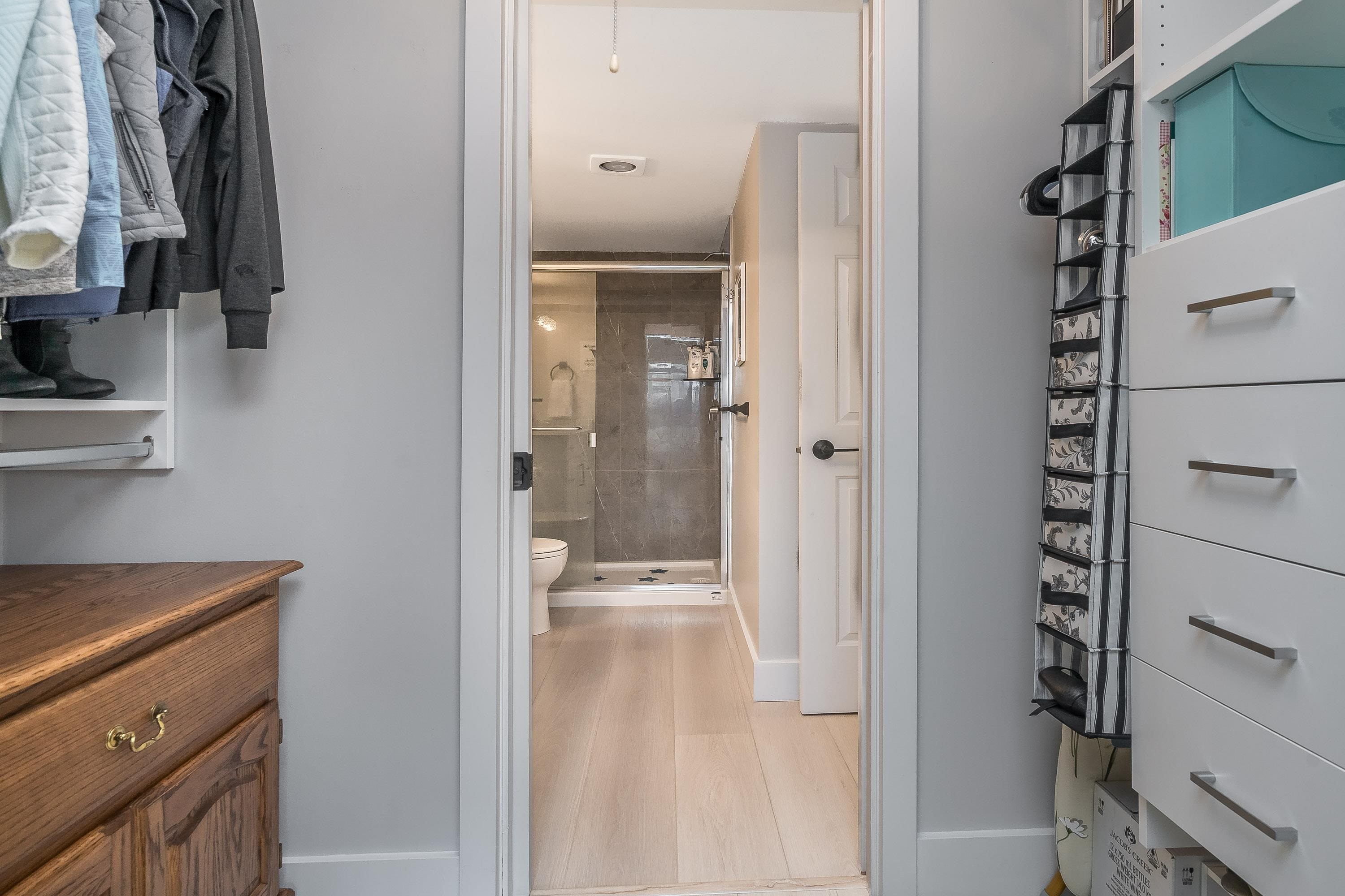 









32910


Amicus Place

Place, 101,
Abbotsford,




BC
V2S 6G9

