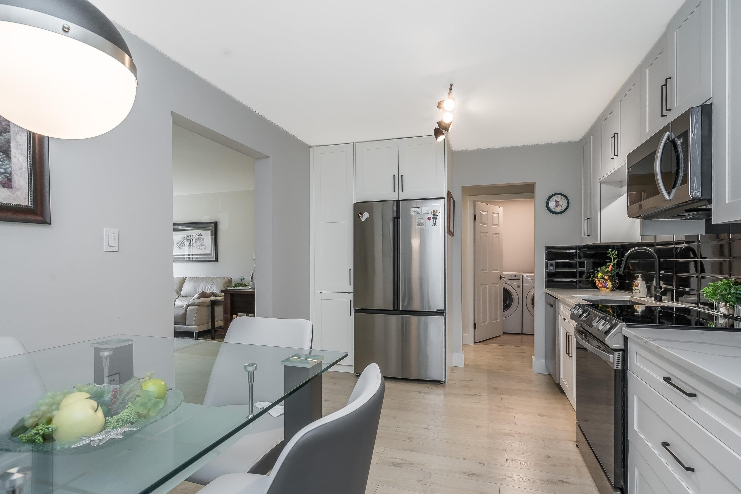 









32910


Amicus Place

Place, 101,
Abbotsford,




BC
V2S 6G9

