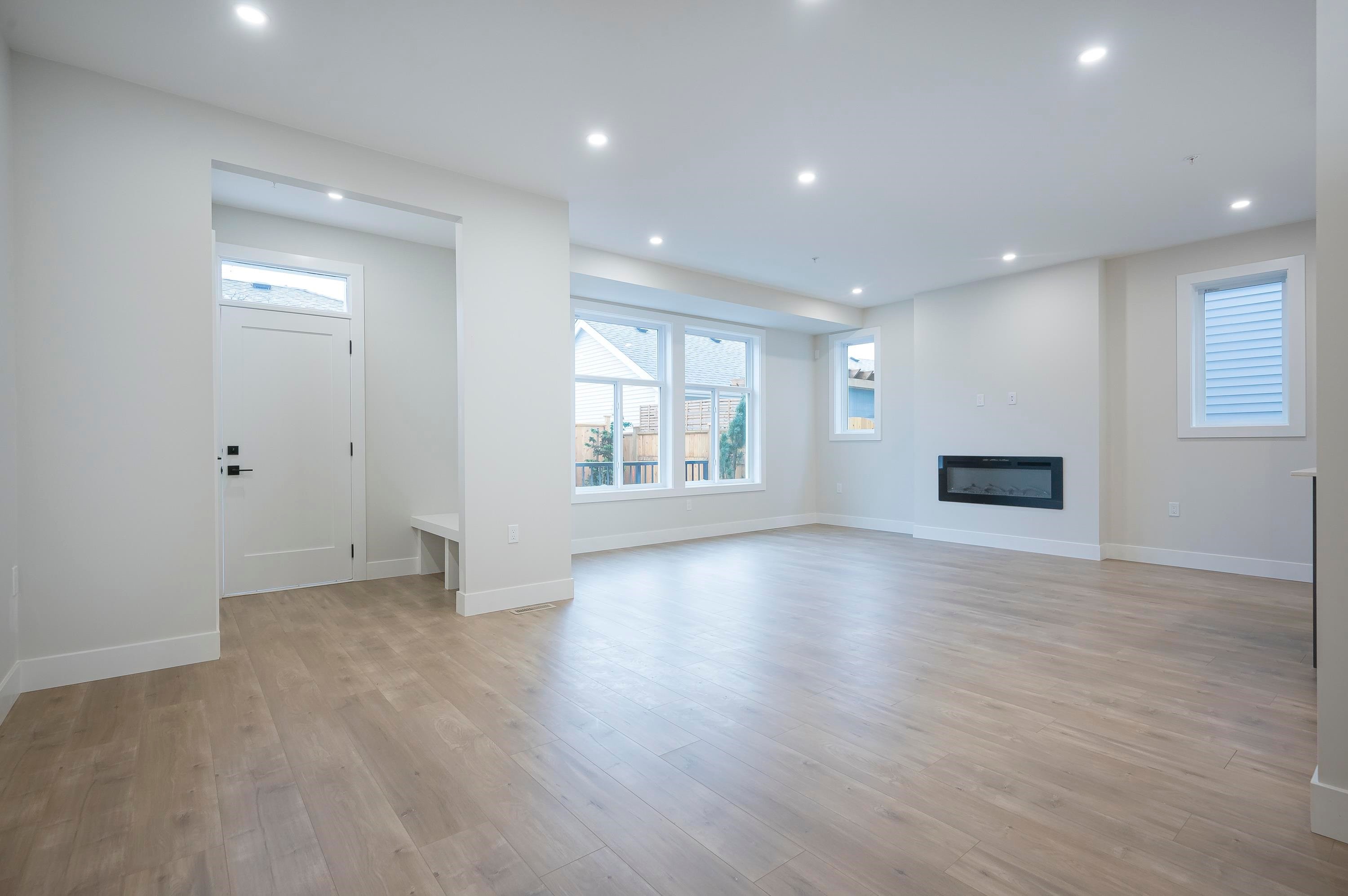 









20516


76a

Avenue,
Langley,




BC
V2Y 3T1

