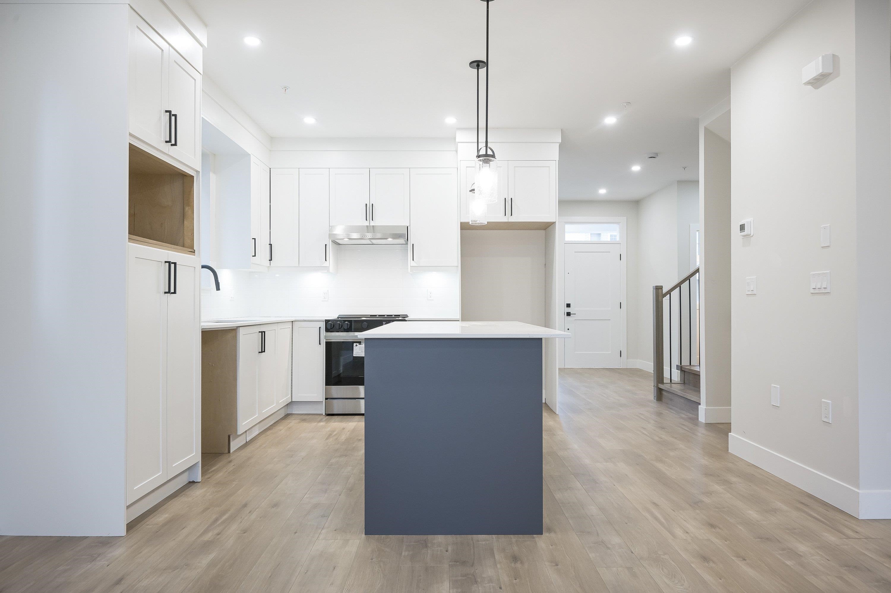 









20516


76a

Avenue,
Langley,




BC
V2Y 3T1

