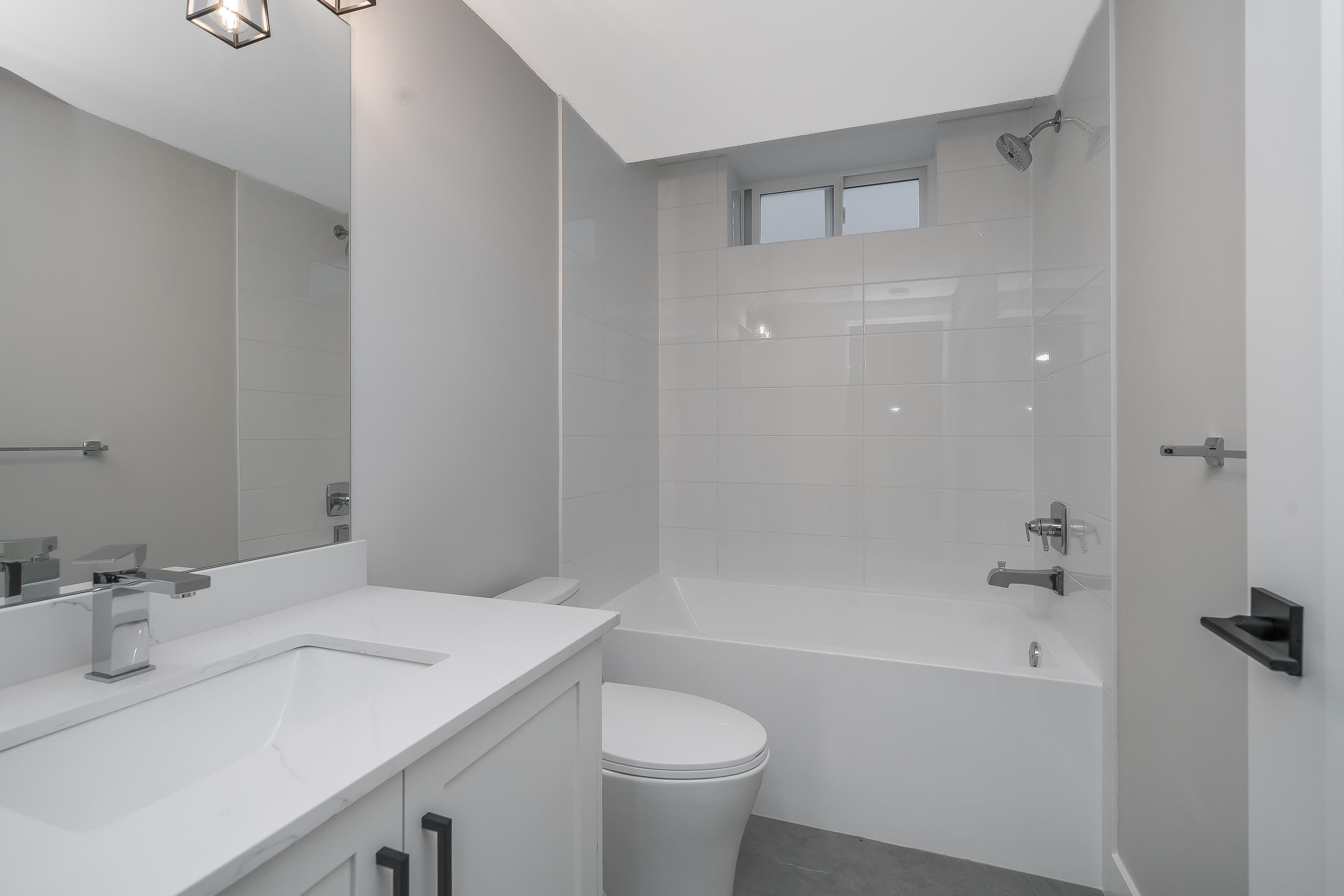 









20517


76

Avenue,
Langley,




BC
V2Y 3T1

