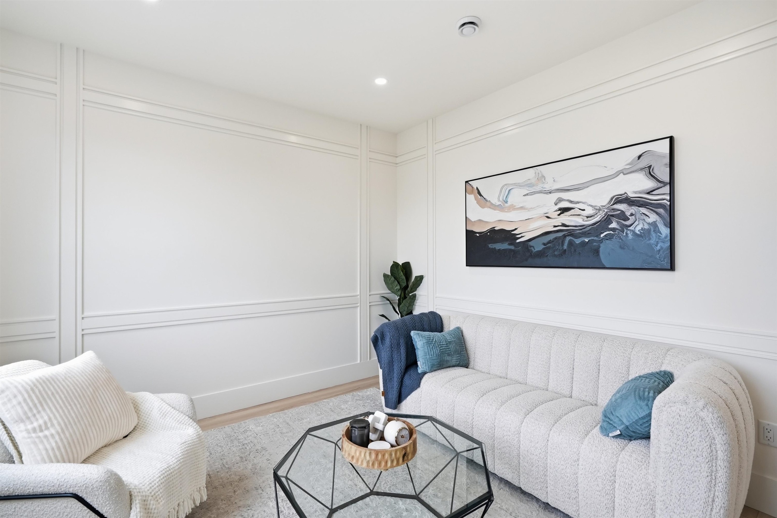 









9312


Ebor

Road,
Delta,




BC
V4C 3K7

