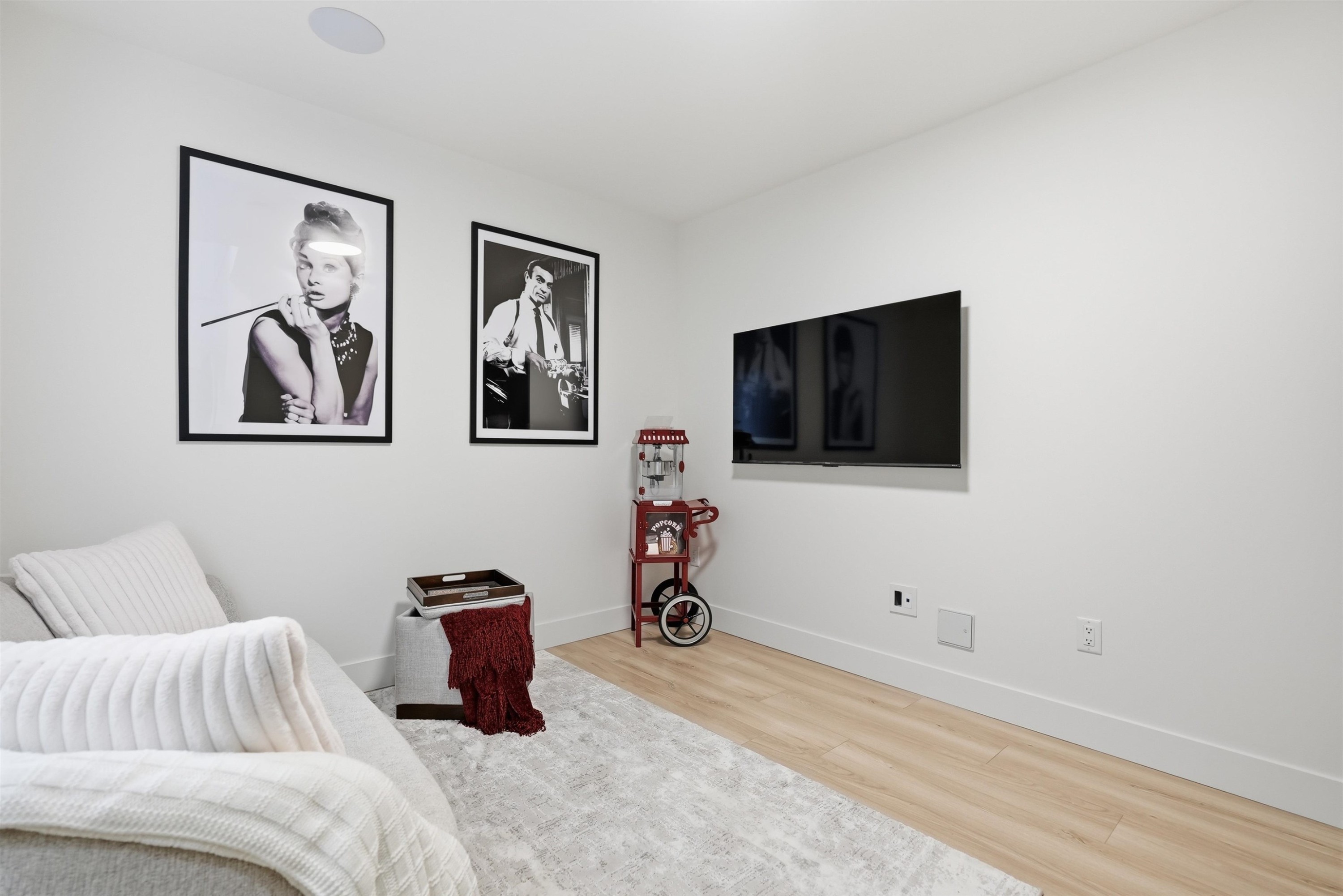 









9312


Ebor

Road,
Delta,




BC
V4C 3K7

